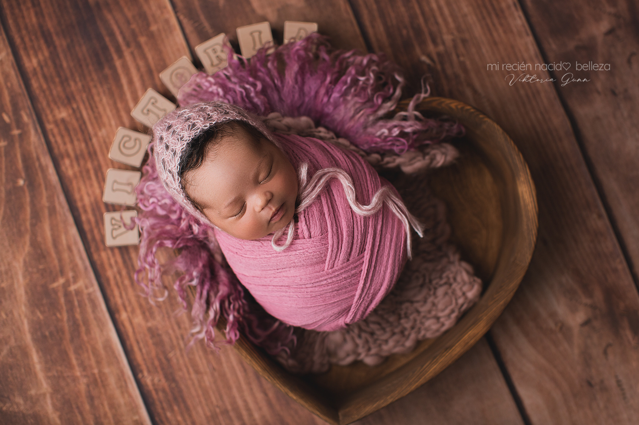 Новорожденные. Фотограф в Испании: Бенисса, Кальпе, Бенидорм, Аликанте Виктория Гунн