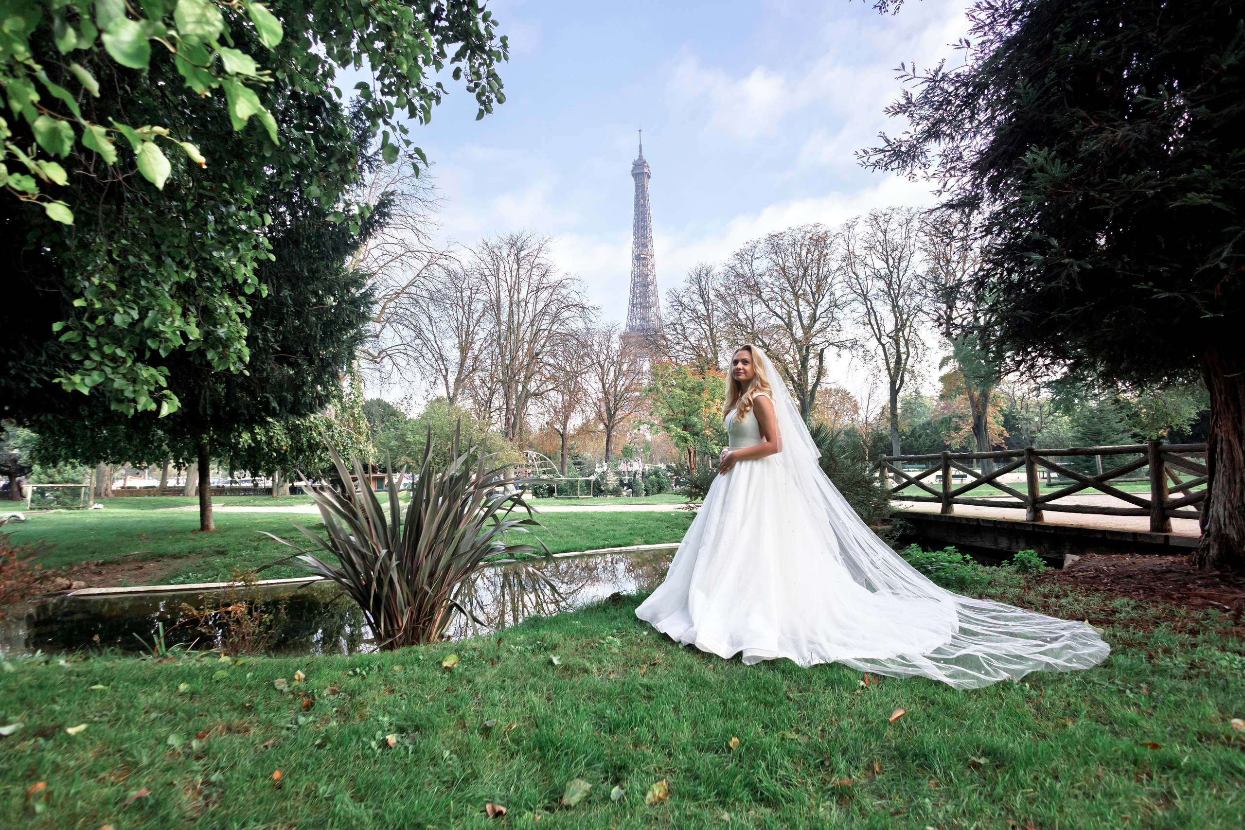 Wedding, event and family photographer in Paris, Emilian Olaru