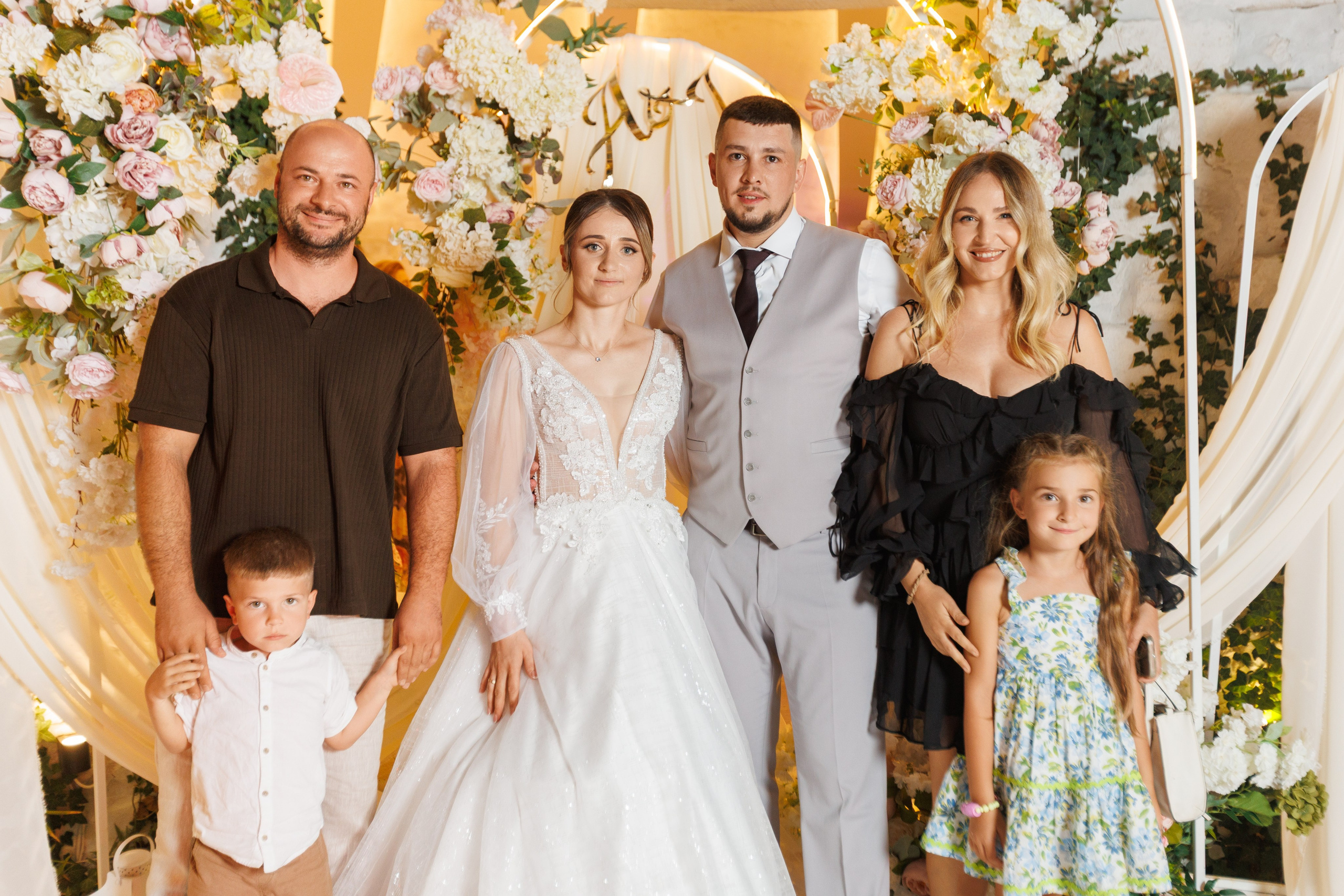 Adrian&Irina. Wedding, Family Photographer