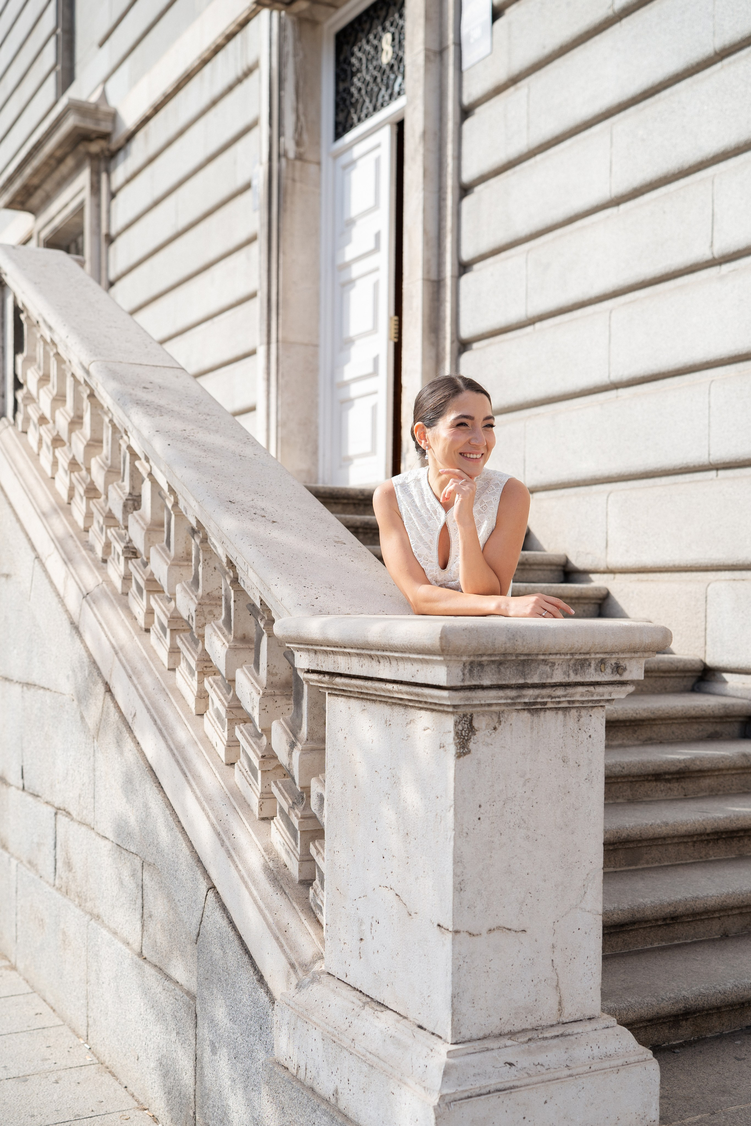 Elopement photoshoot in Madrid city centre. Fotógrafo en Madrid, España. Alyona Belyaninova