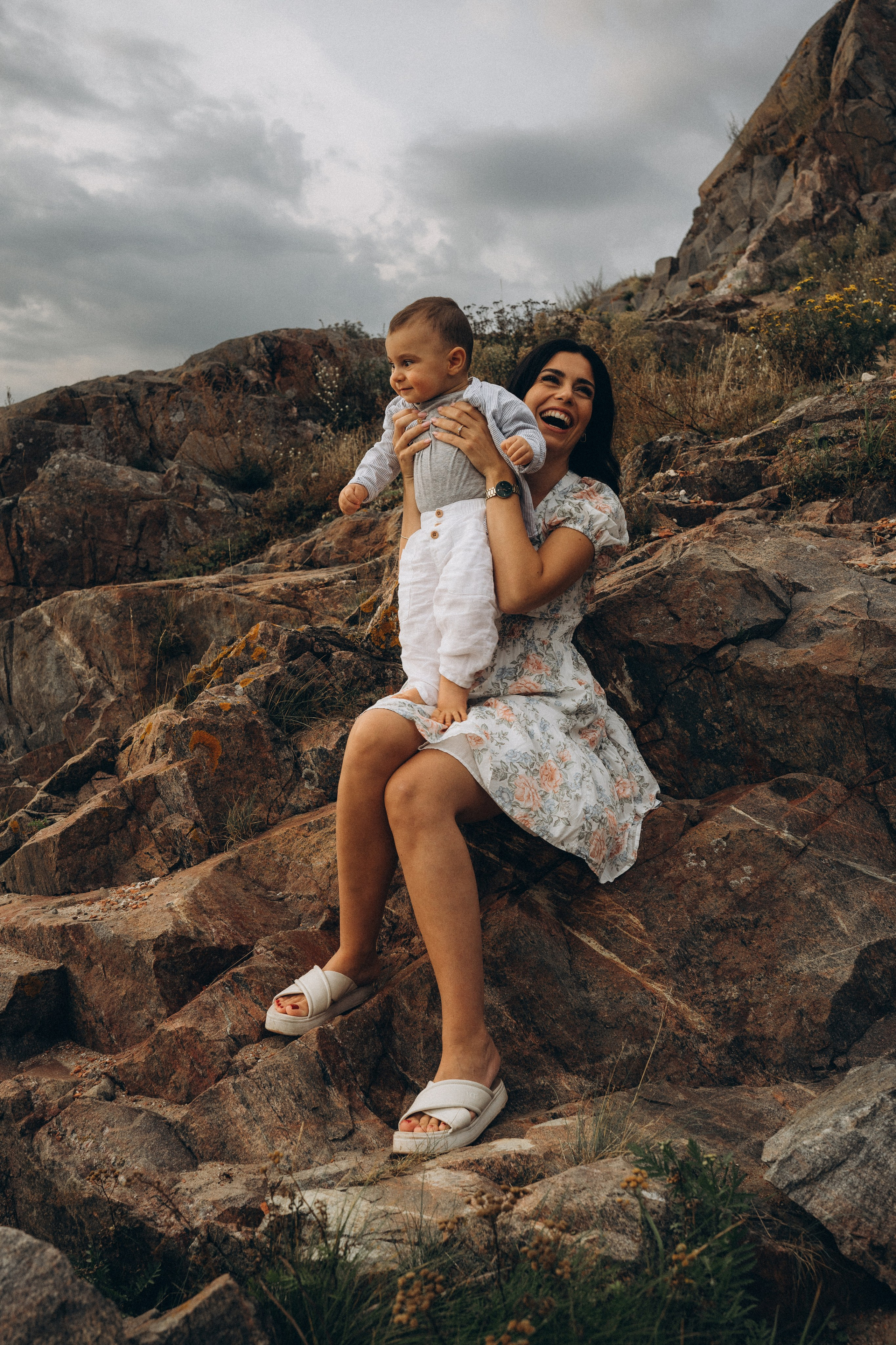 Summer. Wedding and potrait photographer in Helsinki Vickan O