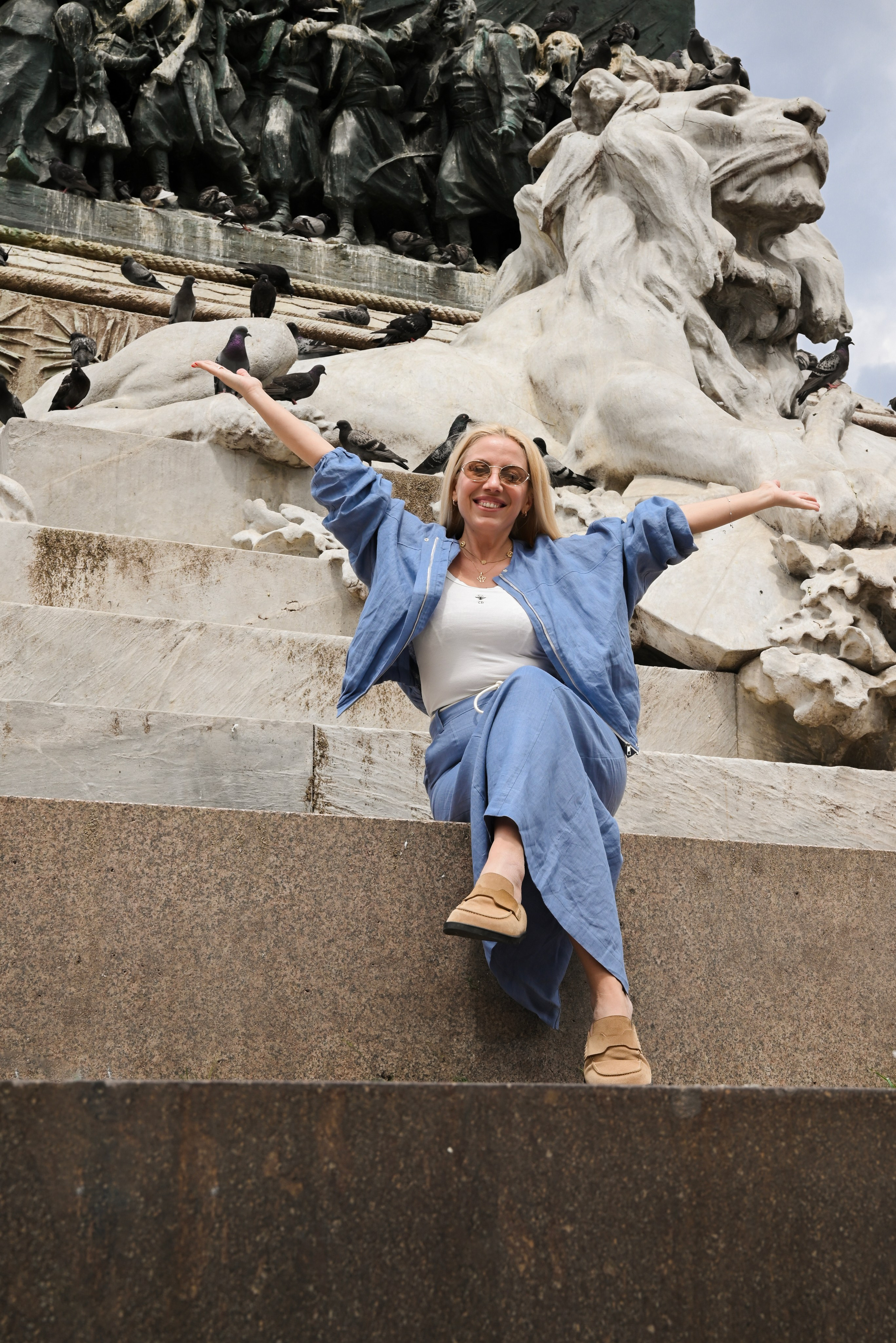 Walking in the center of Milan