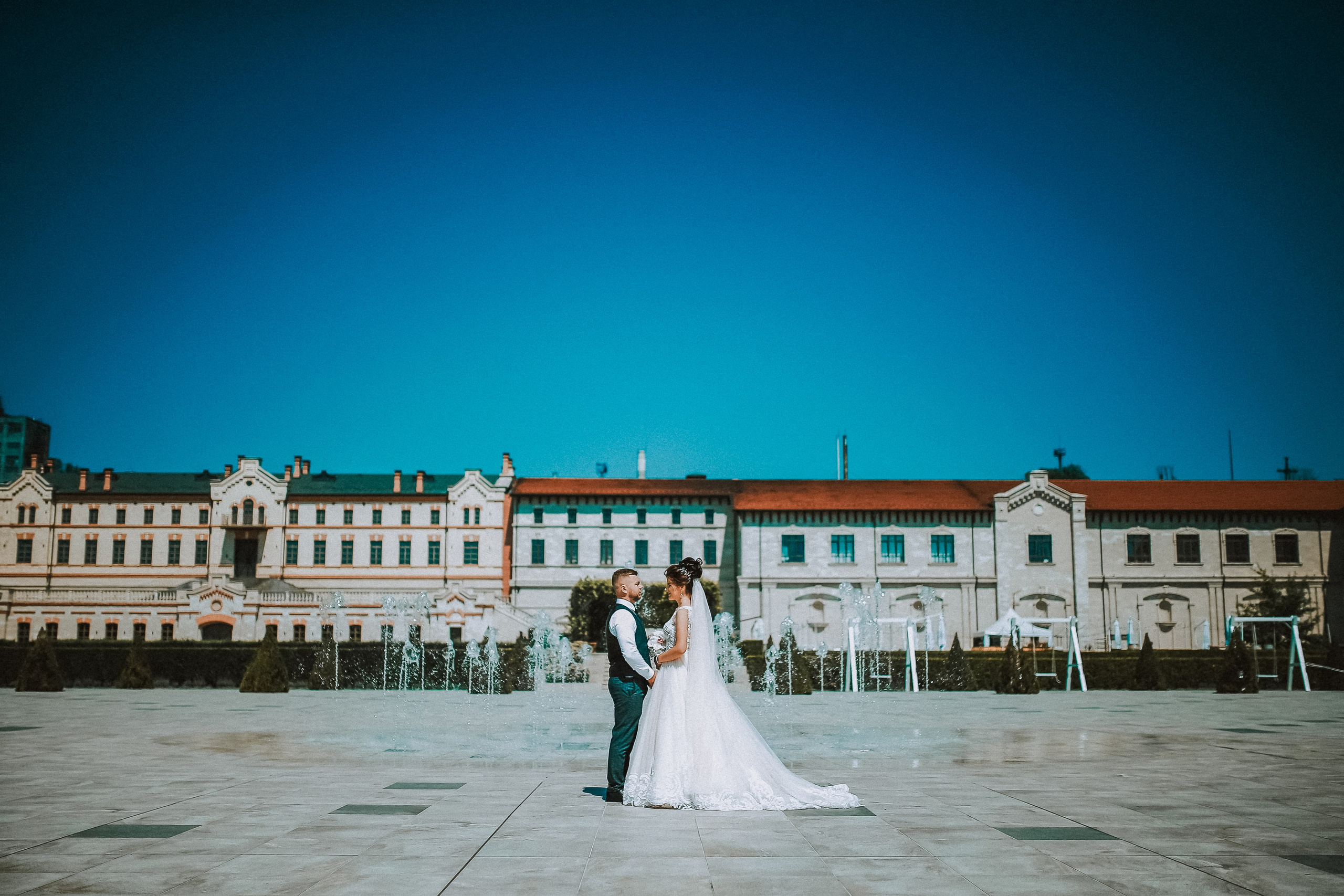 Petru & Dorina. Servicii Foto Video la Nunta Chisinau Moldova Europa Studio MagicFoto