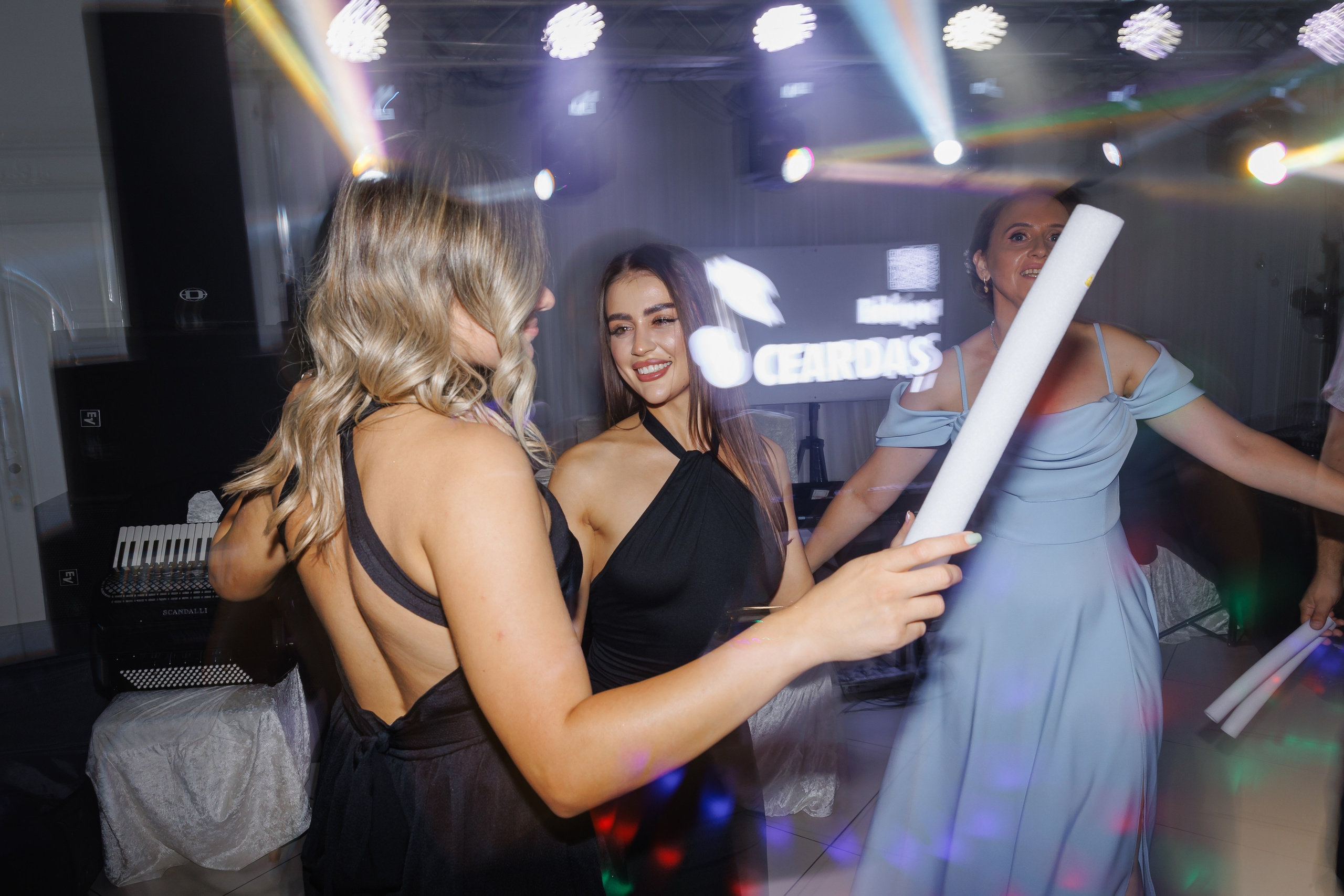 Cristian & Beatrice. Servicii Foto Video la Nunta Chisinau Moldova Europa Studio MagicFoto