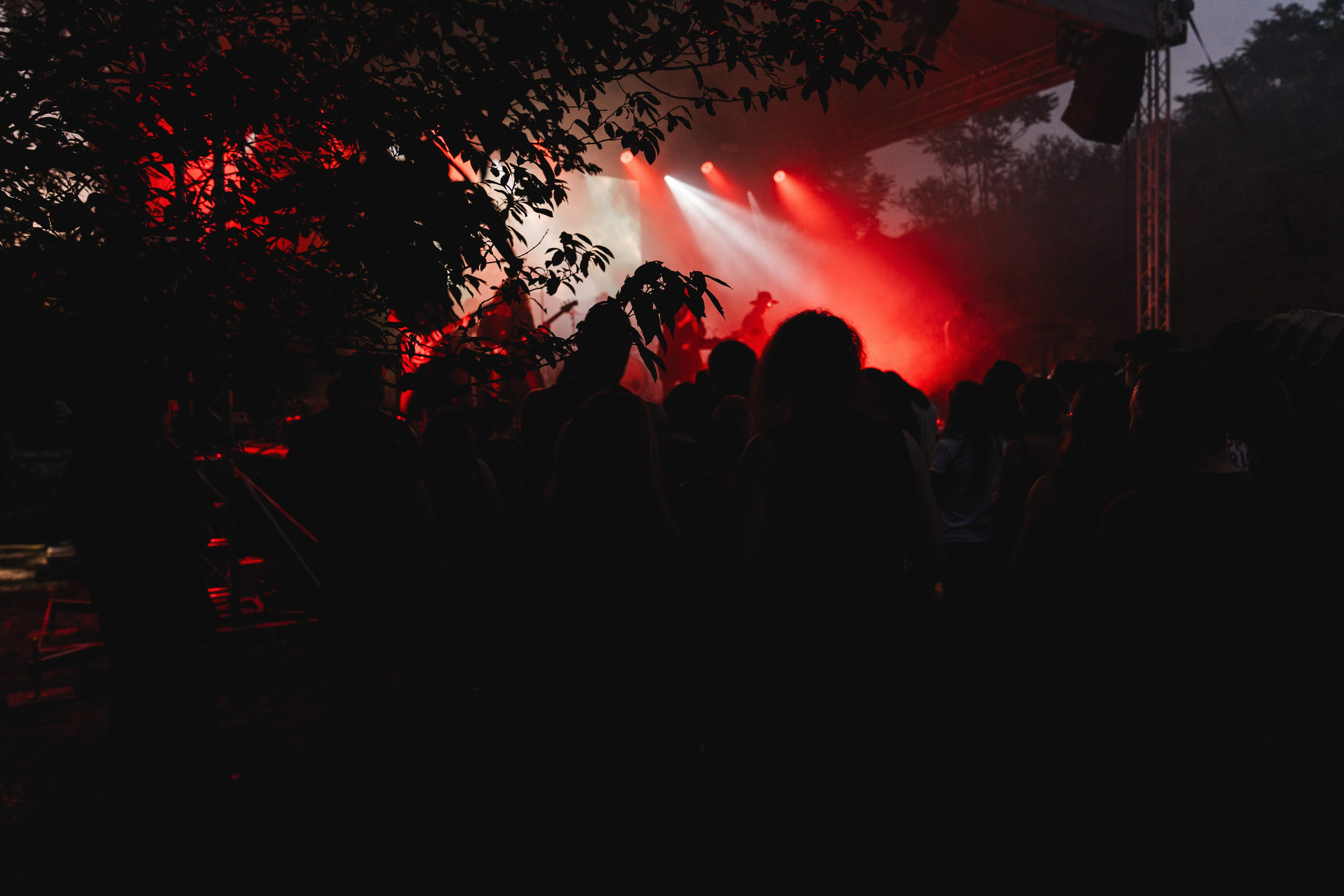 Dark Bombastic Evening (Editia 11 — 2025). Fotograf evenimente. Fotograf nunta. Fotograf Botez. Mihaela Savu