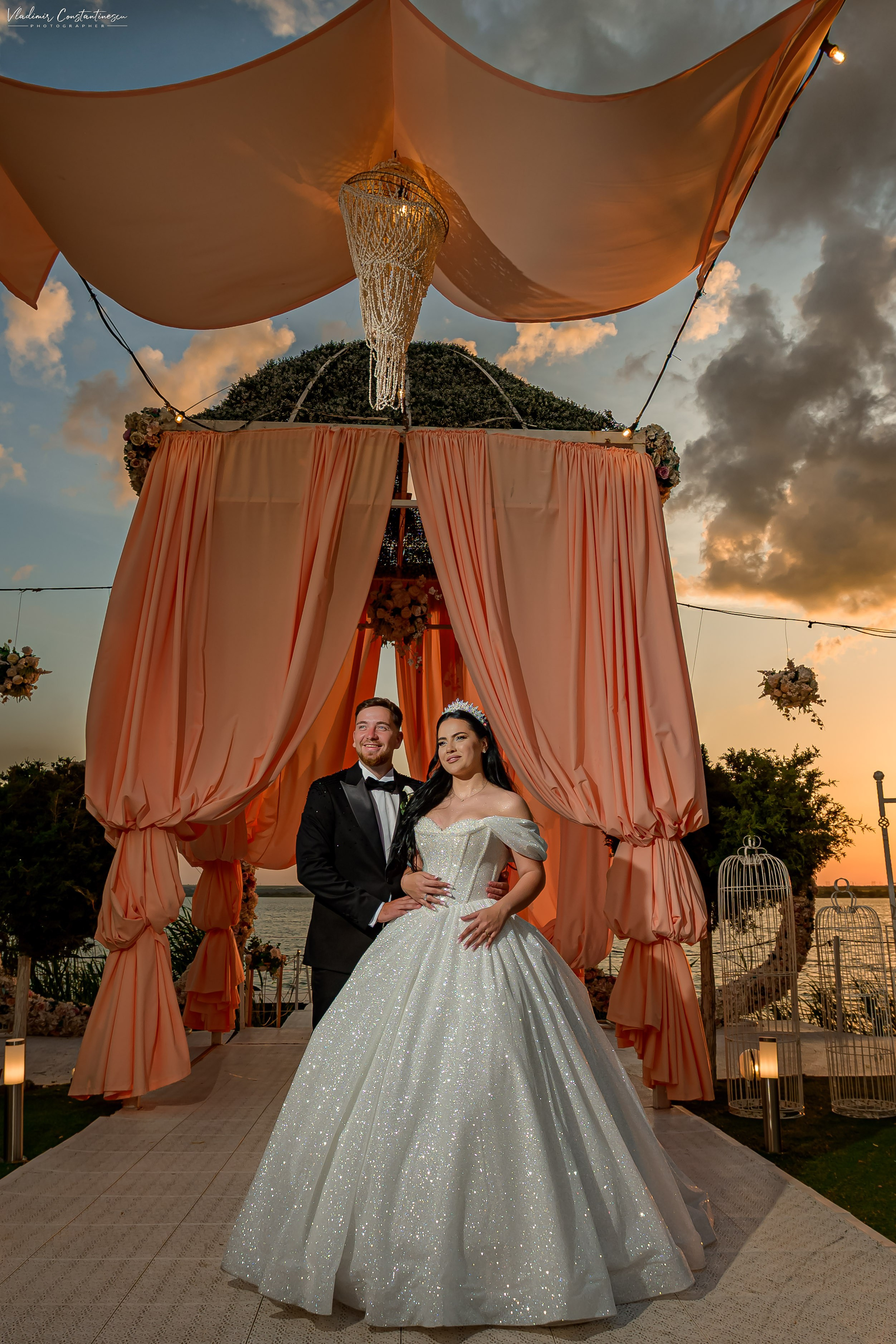 Ana & Florin. Vladimir Constantinescu - Fotograf de nunta Constanta