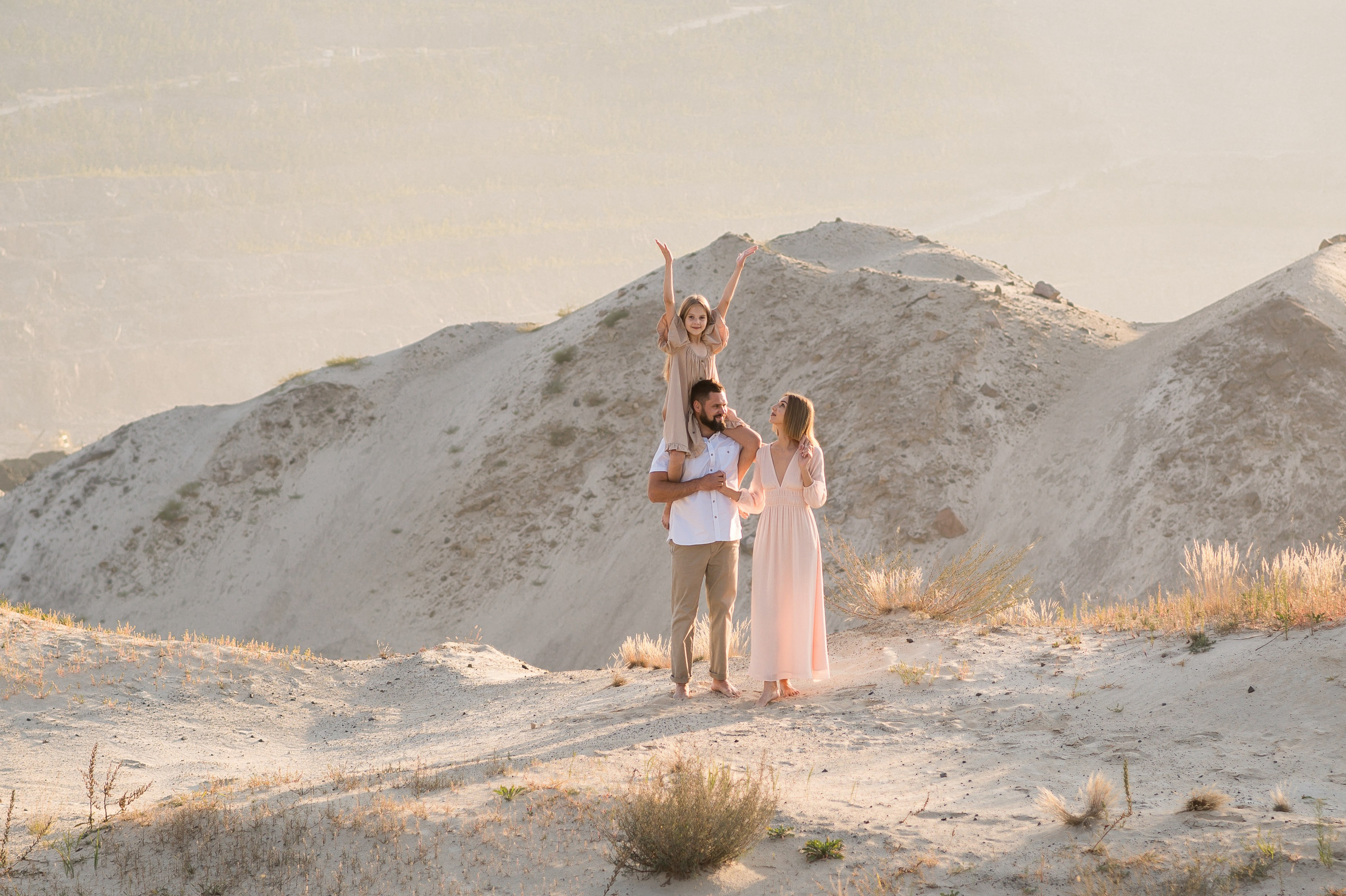 Семейная фотосессия на природе. Семейный и детский фотограф в Минске Надежда Савицкая