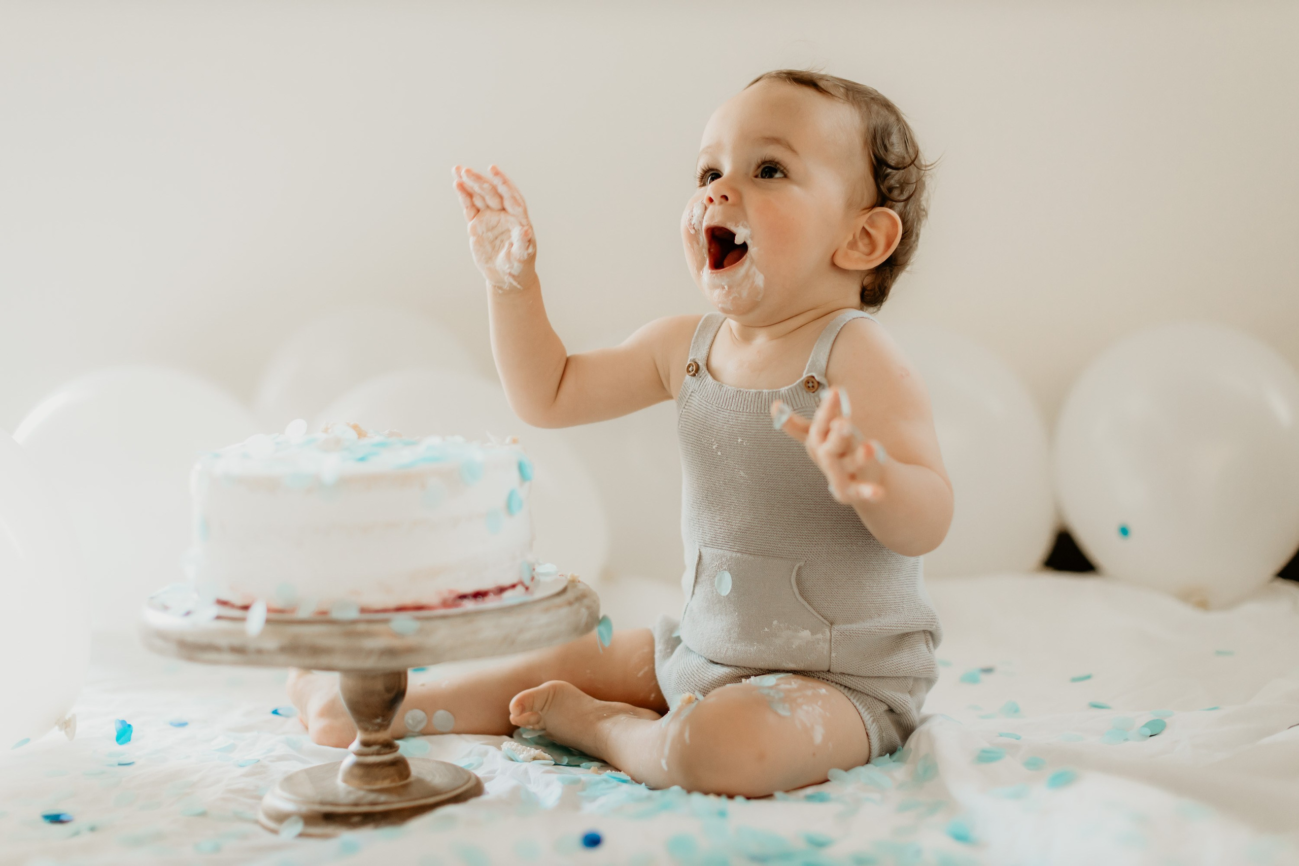 Cake Smash Session. Family and children photographer in Belgrade Milja Ciric