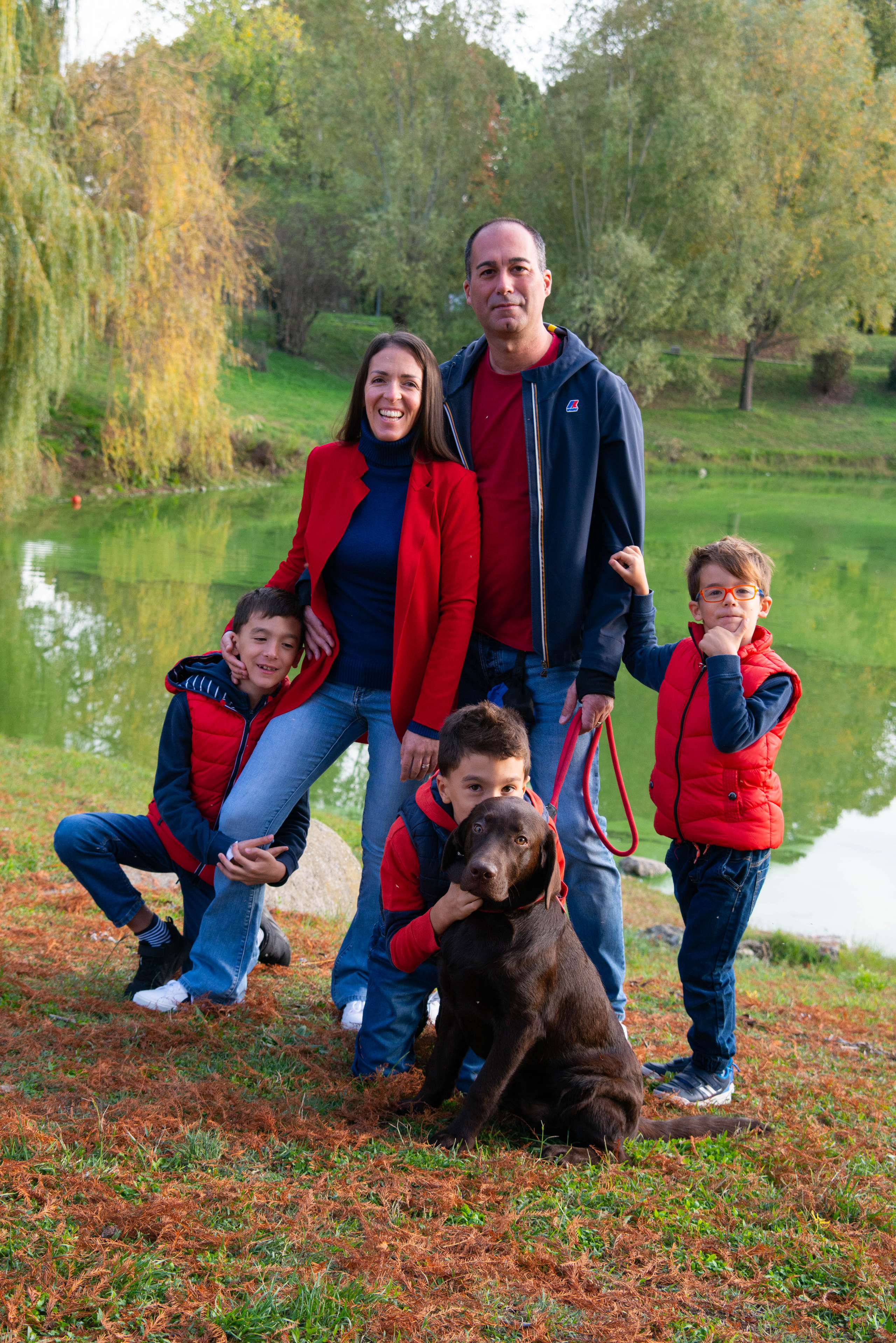 Big family session in Milan, Italy. Family and portrait photographer in Milan Daria Volkosh