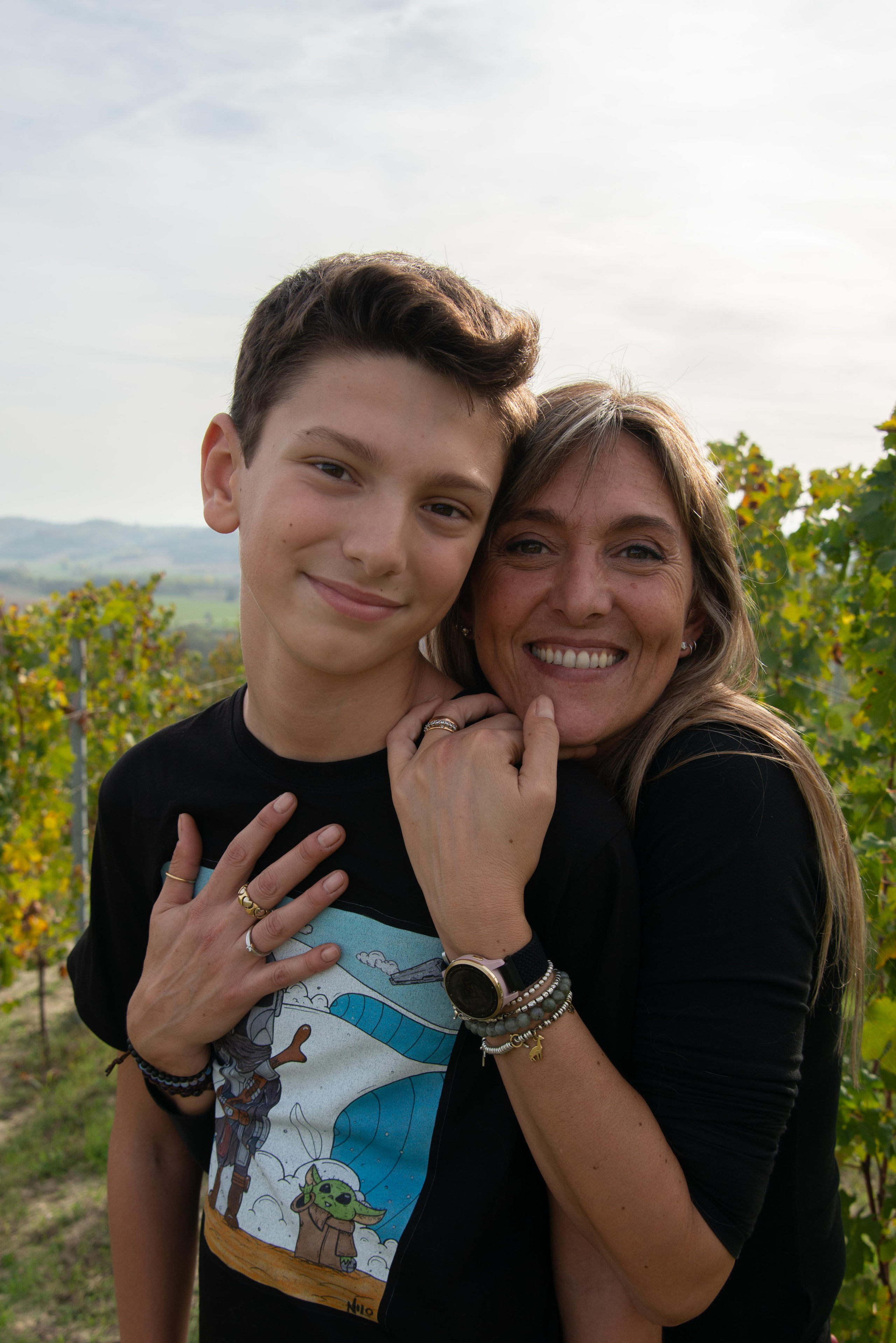Family session in Piedmont, Italy. Fotografa specializzata in foto di famiglia a Milano Daria Volkosh