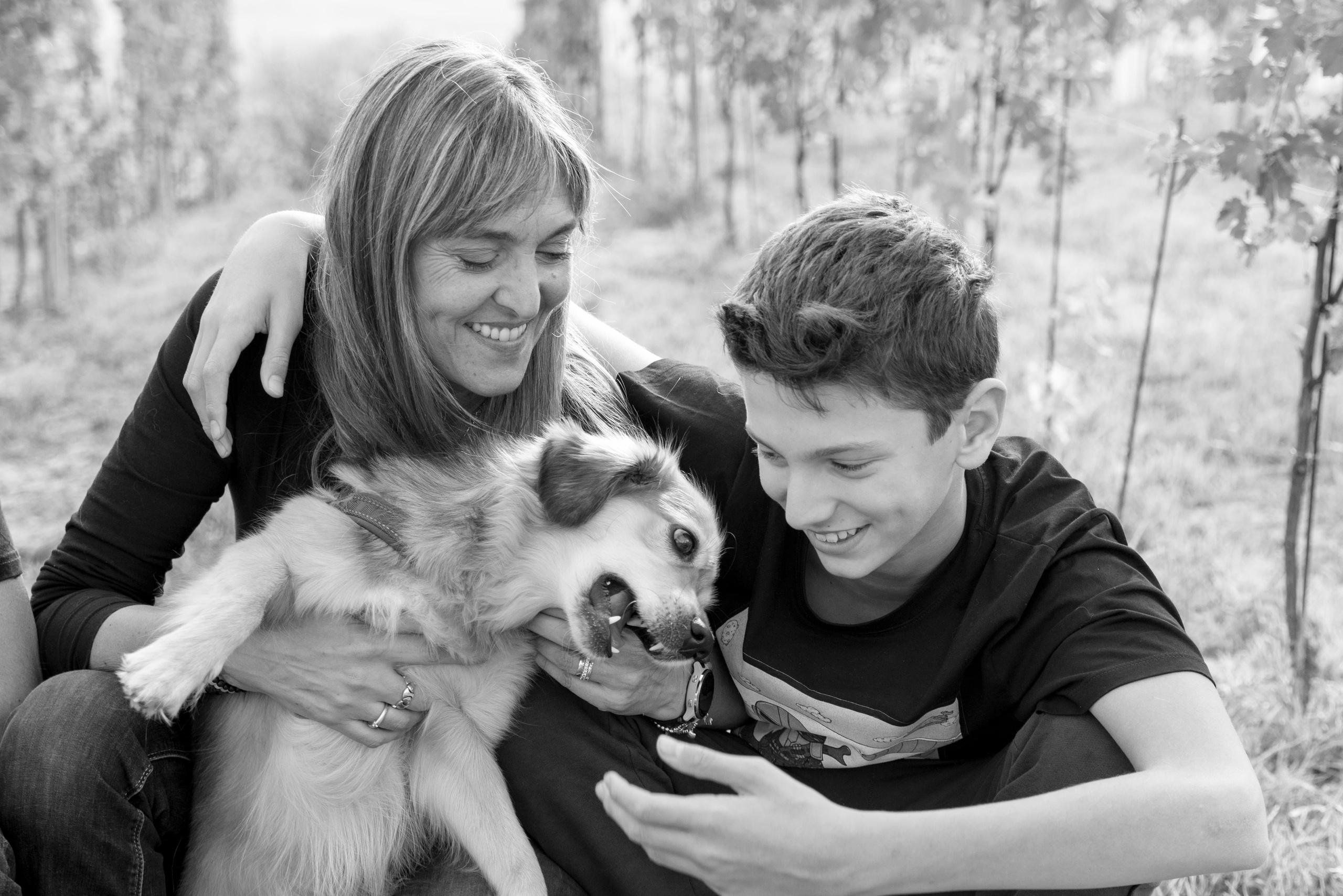 Family session in Piedmont, Italy. Fotografa specializzata in foto di famiglia a Milano Daria Volkosh