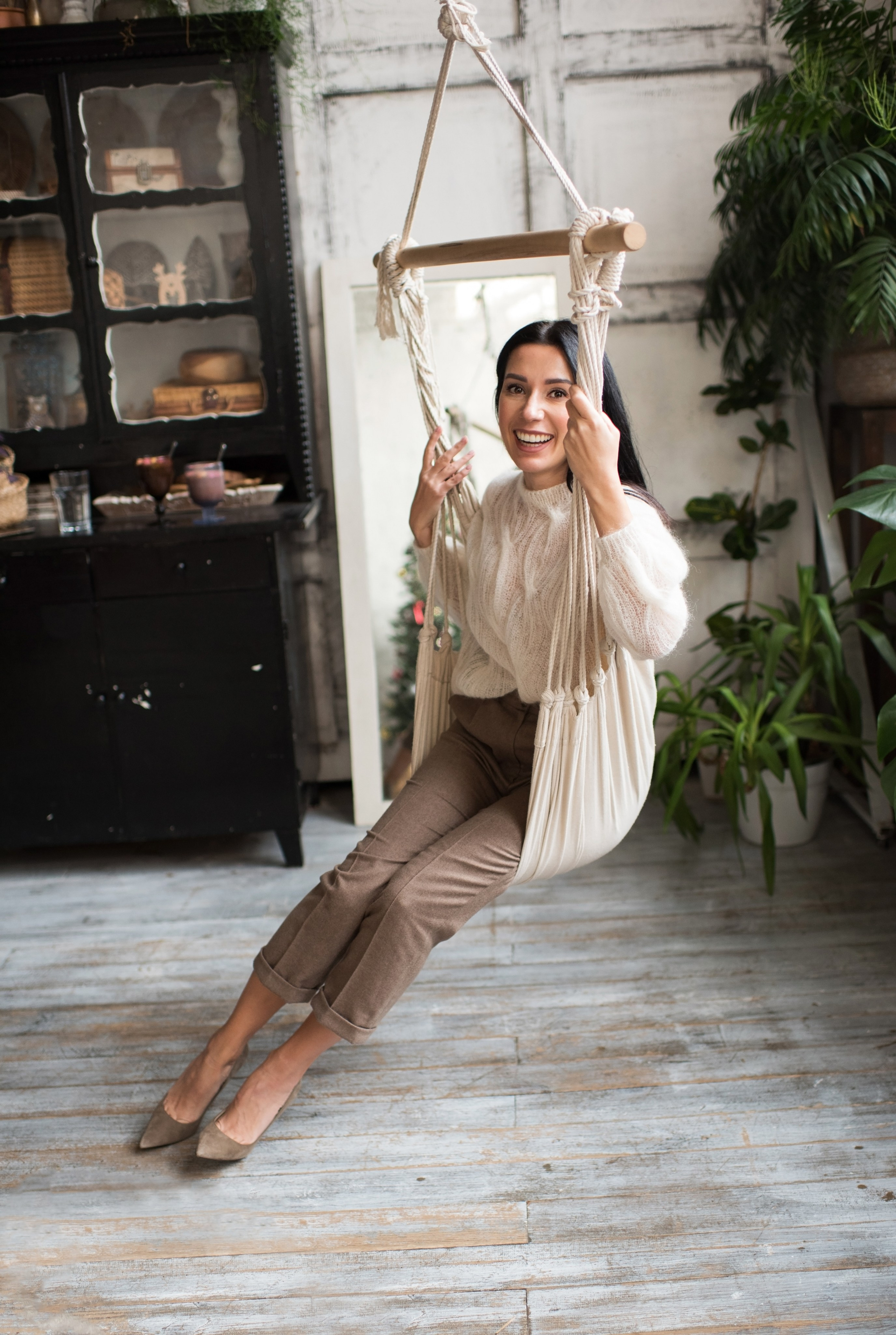 Christmas story. Newborn, pregnancy, family photographer in New Jersey