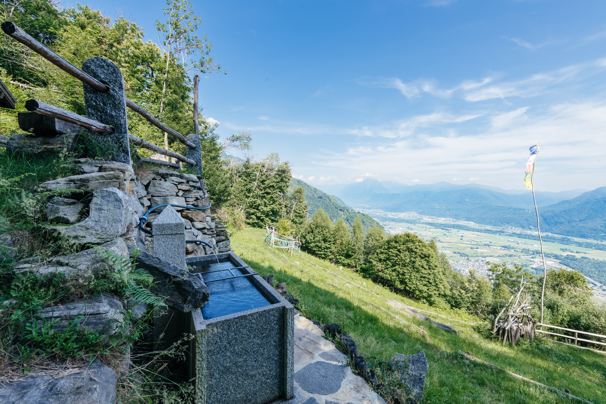 Rustico, VAL RESA, TICINO. Hallo! Ich bin Elena und arbeite als Immobilienfotografin