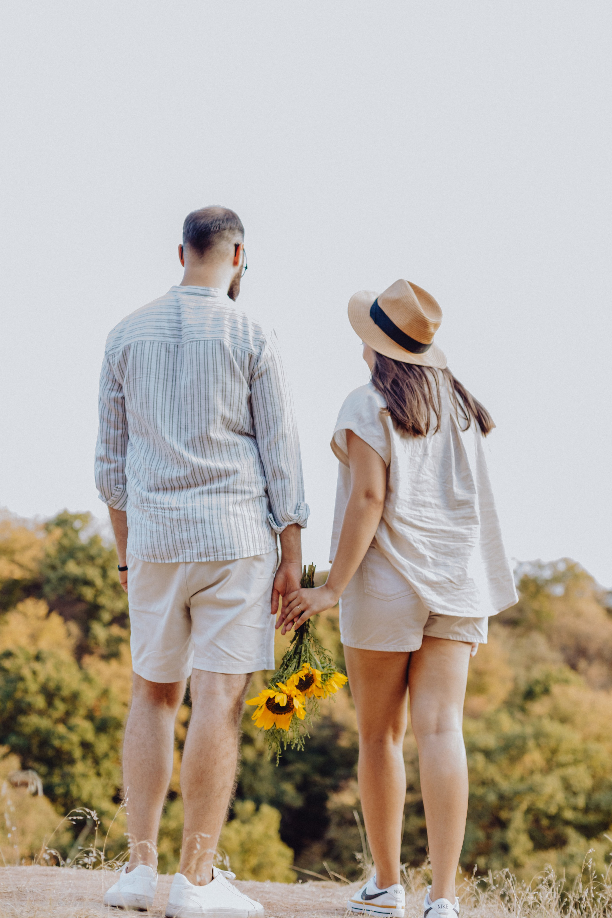 Moise & Delia. Wedding & couple photographer from Romania Rut Vetan