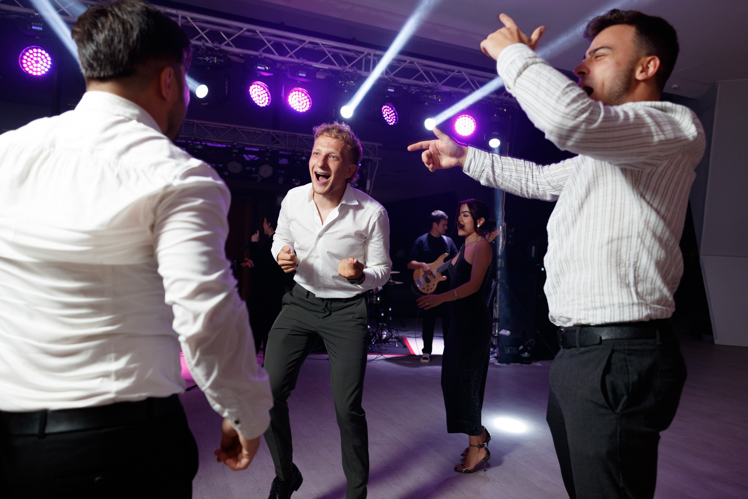 Liveriu & Tatiana | Fotografie de nuntă. Scarlat Photography