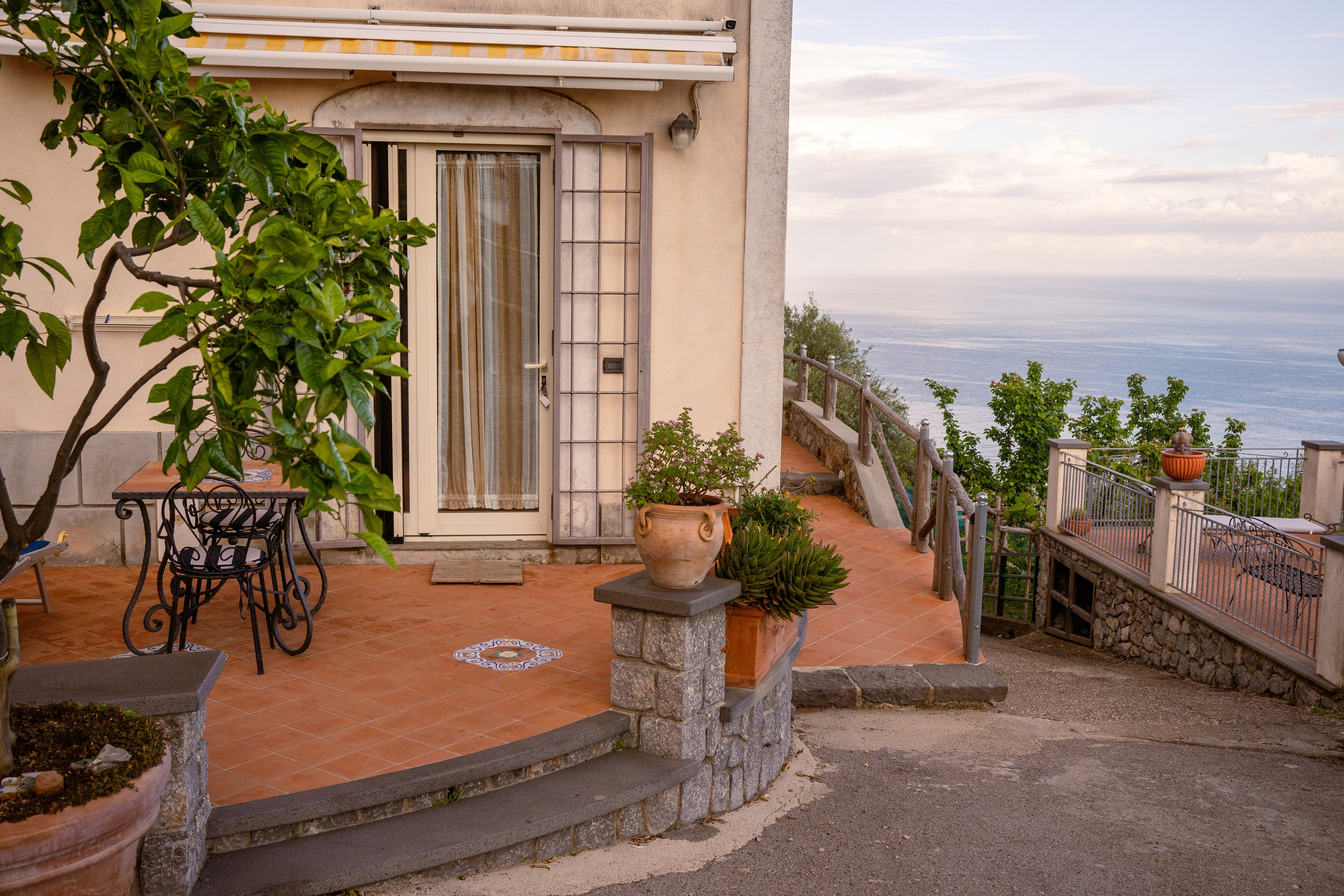 Furore Il Limonetto. Hotel and travel photographer