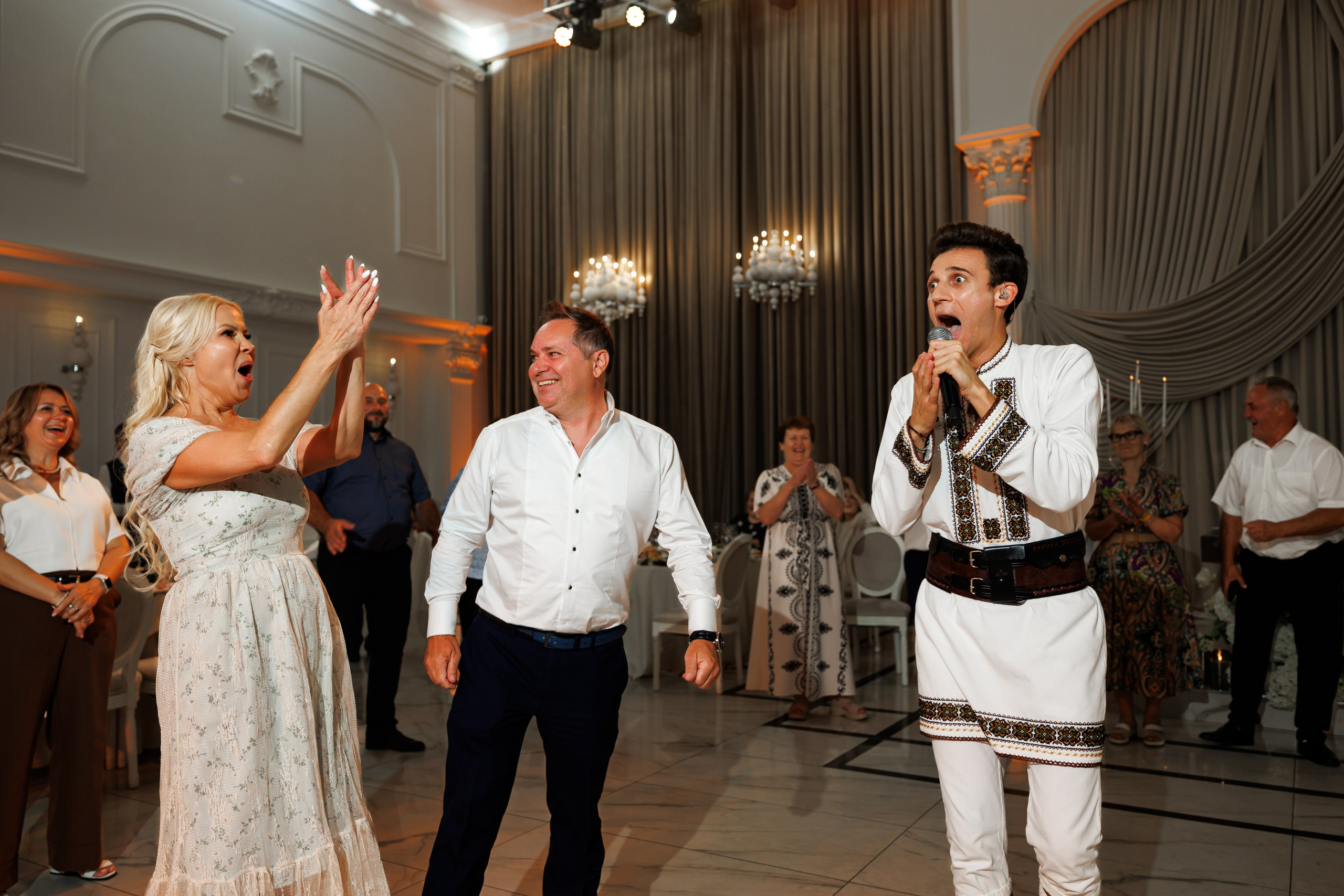 Fotograf nunta chisinau. Dinu Malancea. Dinumalancea.com — fotograf de nunta si familie. Moldova, Romania, UE