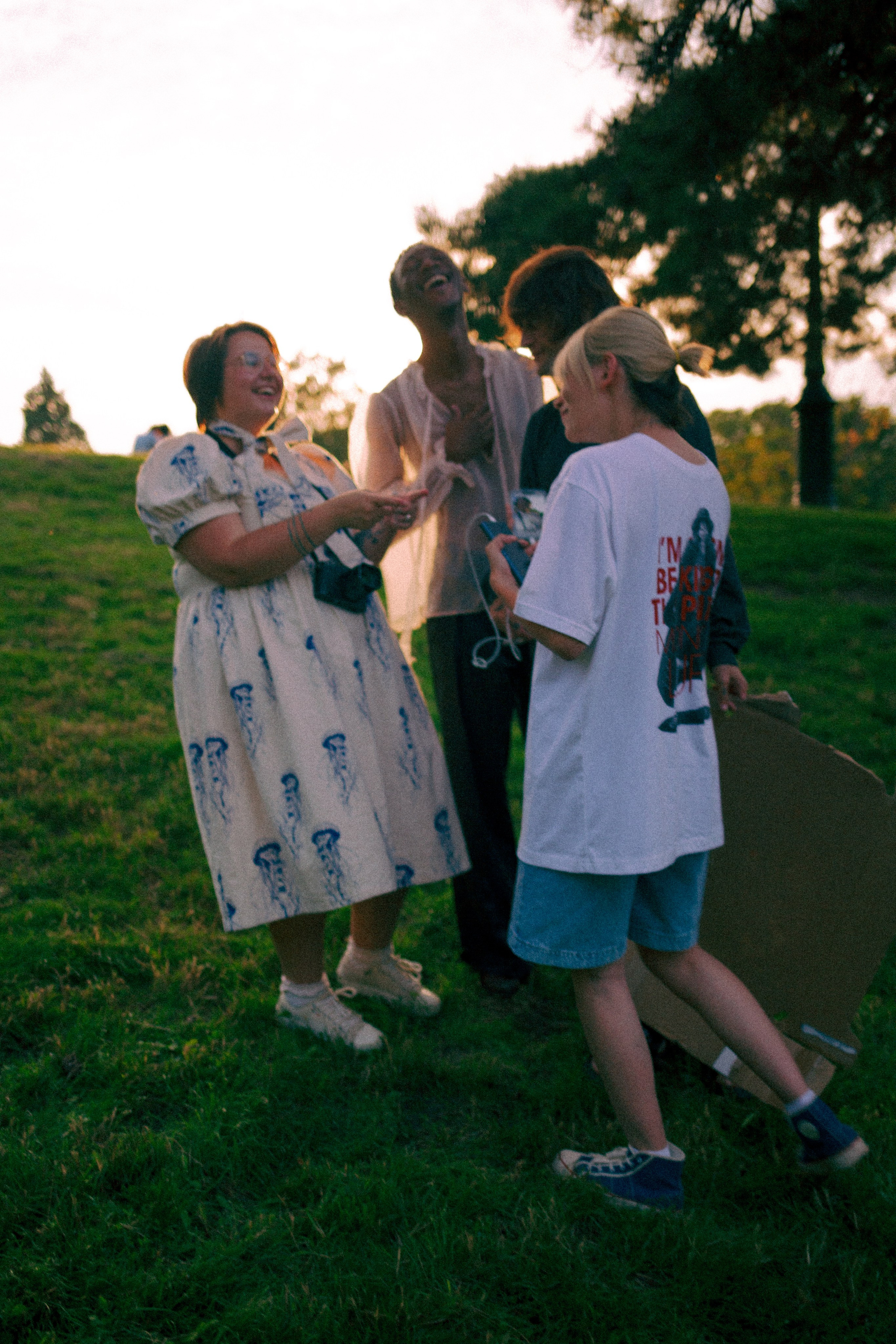Behind the scenes, photoshoots in Paris with cosmic Sophie. Marina Kálcheva — Photographer, Videographer & Visual Artist in Barcelona