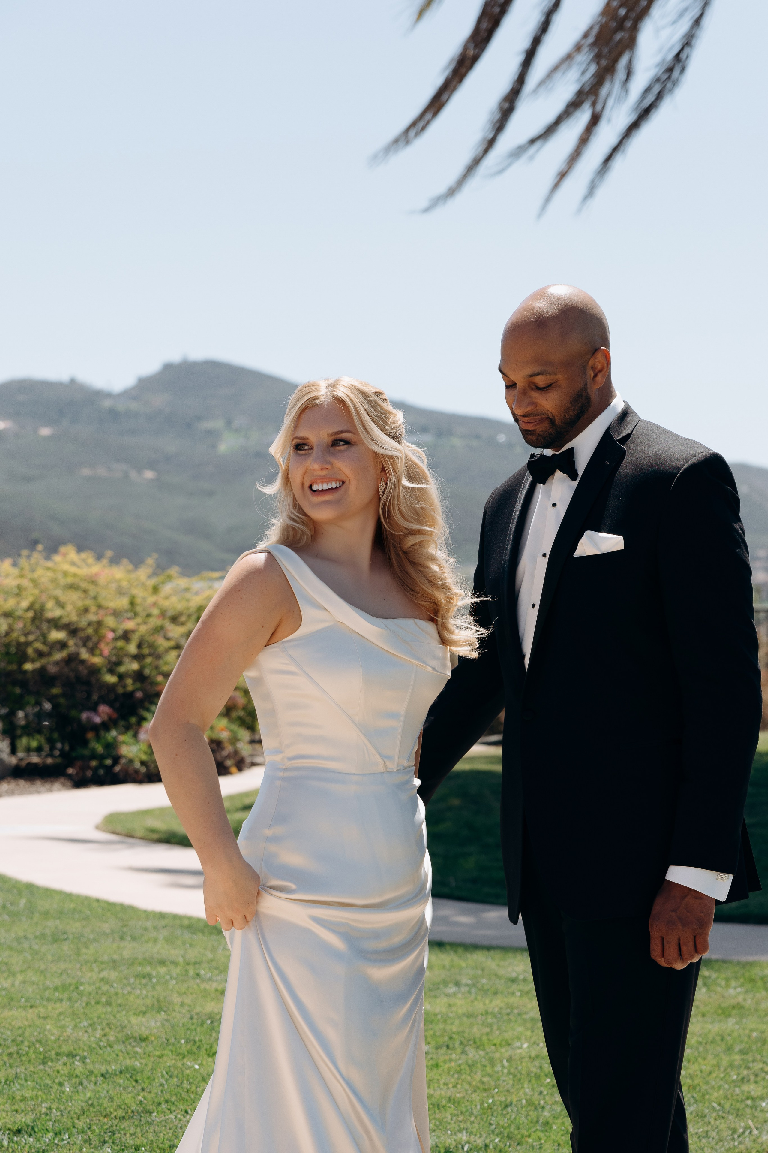 Drew and Haley. Wedding and family photographer San Diego