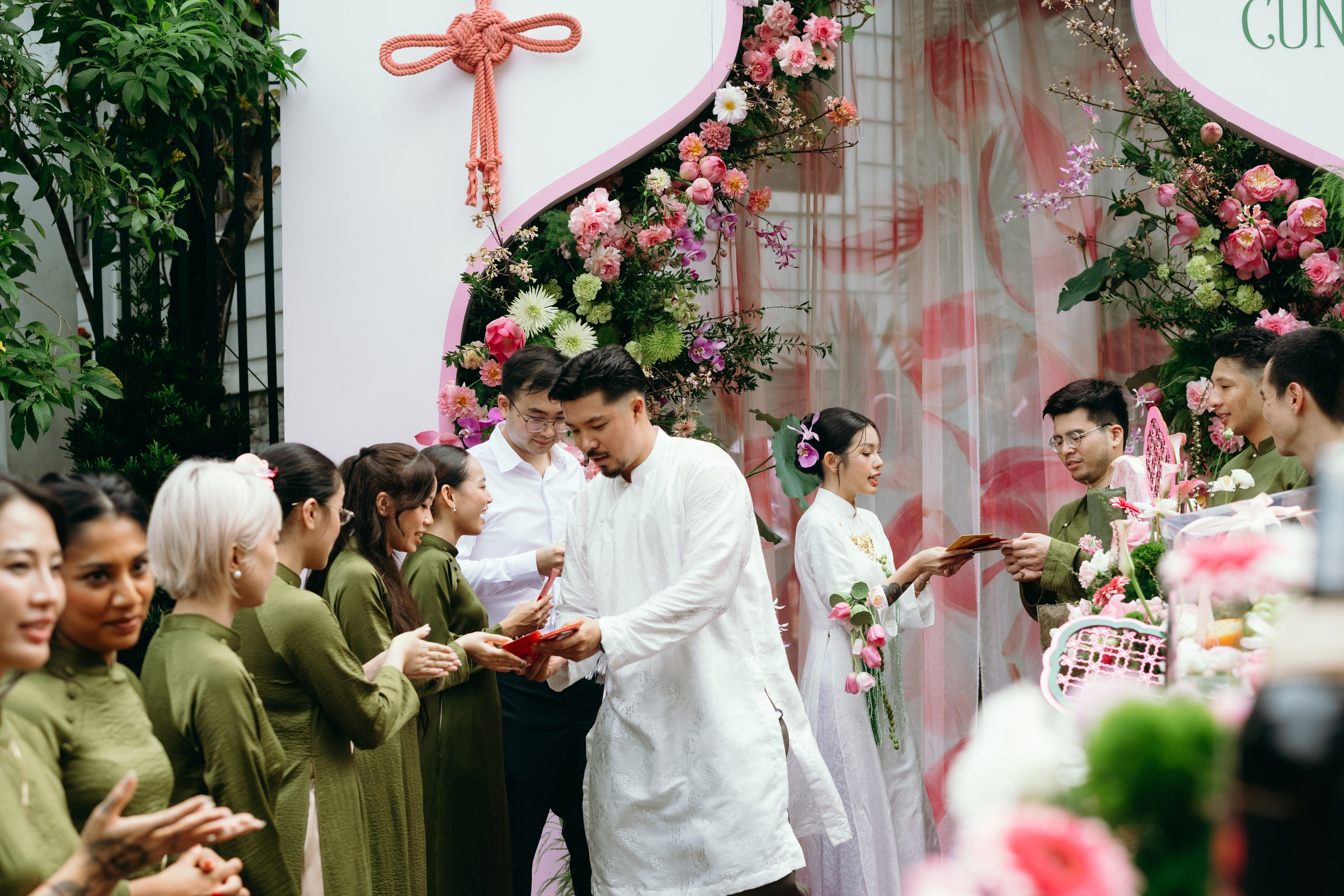 LINH CUNG & HUGO | Tea Ceremony. Anns wedding photography