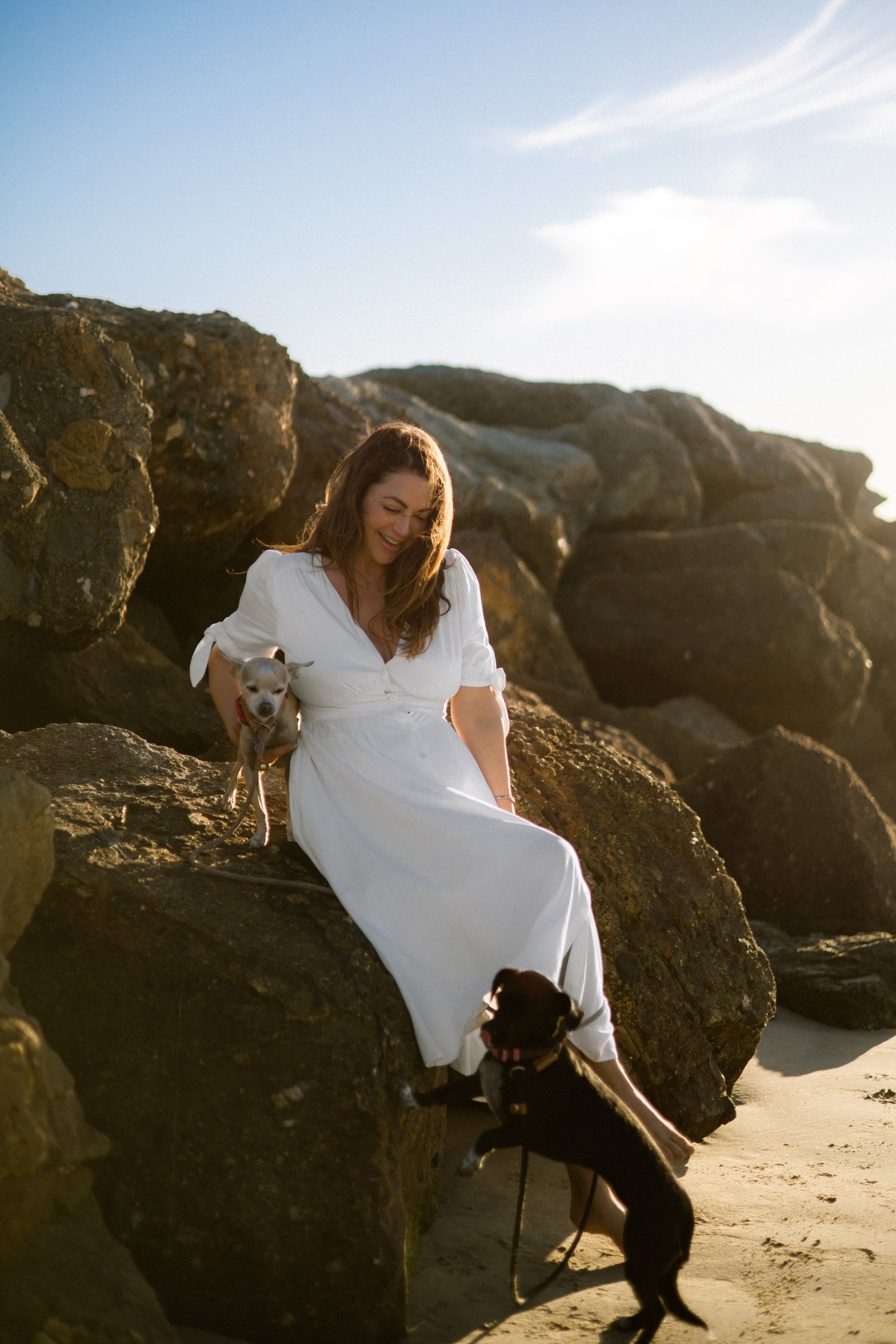 Gillian, Baby & Delilah | Venice Beach. Photographer in Los Angeles. Julia Ishmuratova