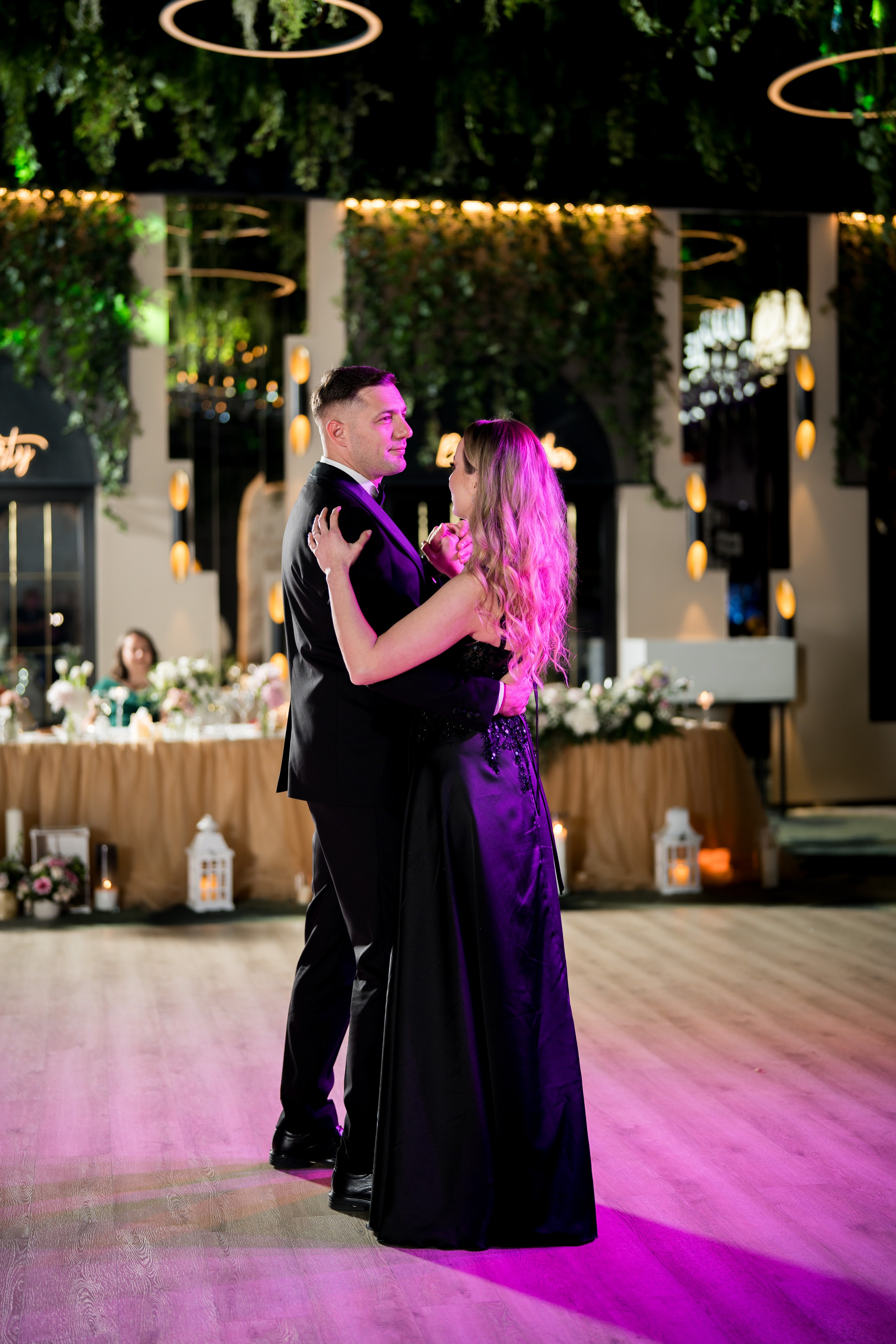 PARTY. Gabriel Florea — Fotograf nuntă București