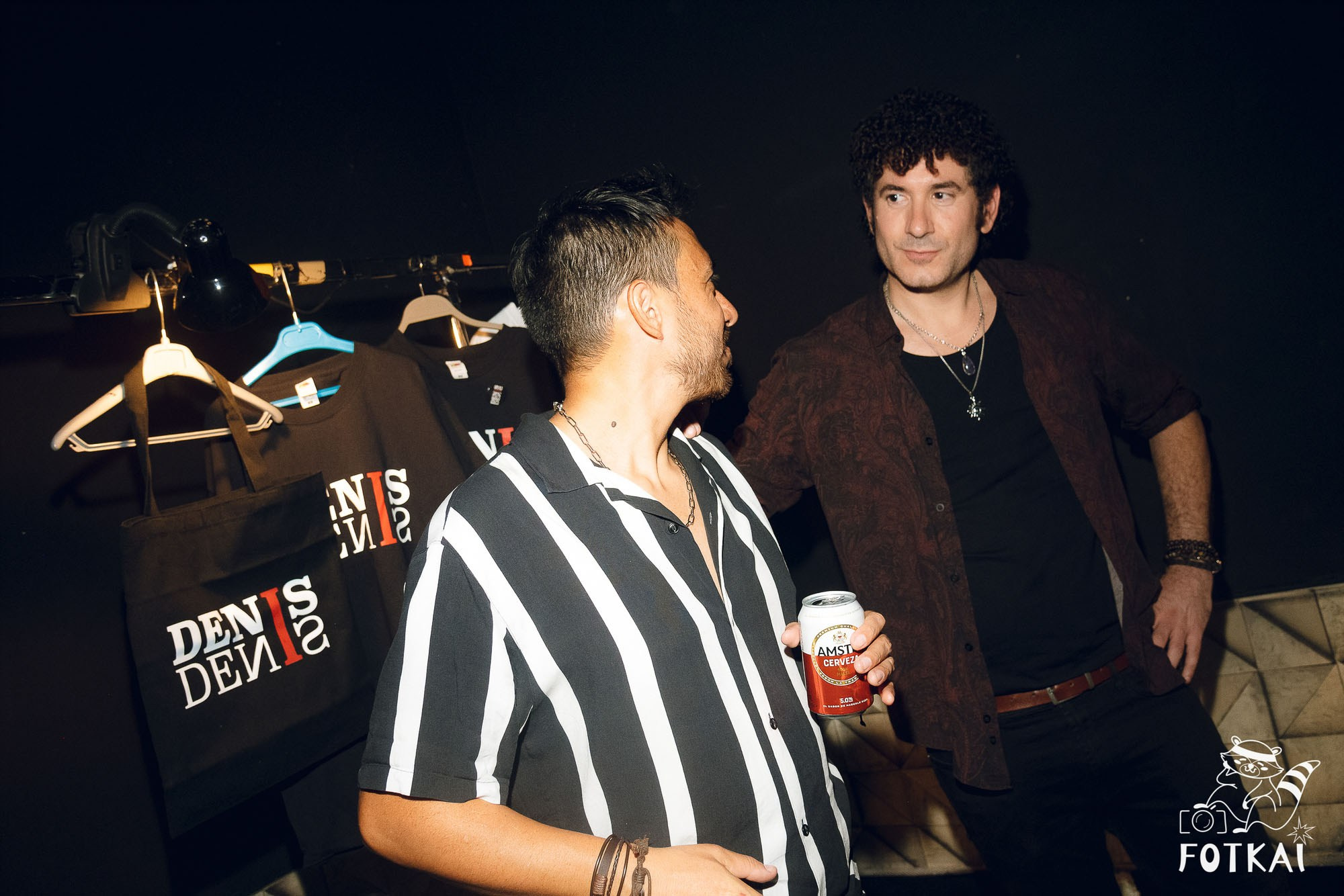 DENISDENIS — reportaje fotográfico del concierto en la Sala Marearock (Alicante) | FOTKAI