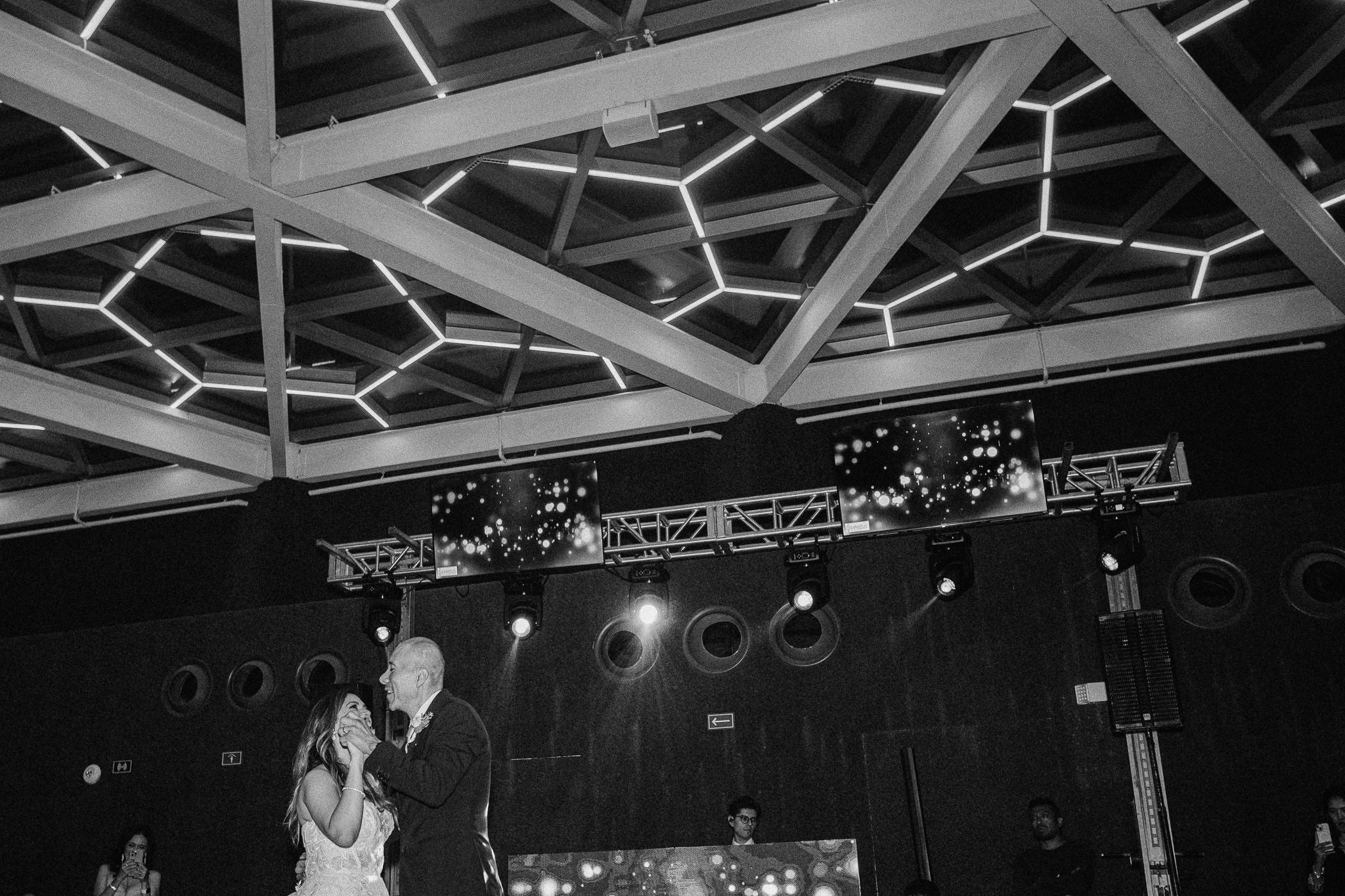 Mariana & Luis. Wedding and family photographer in Mexico City