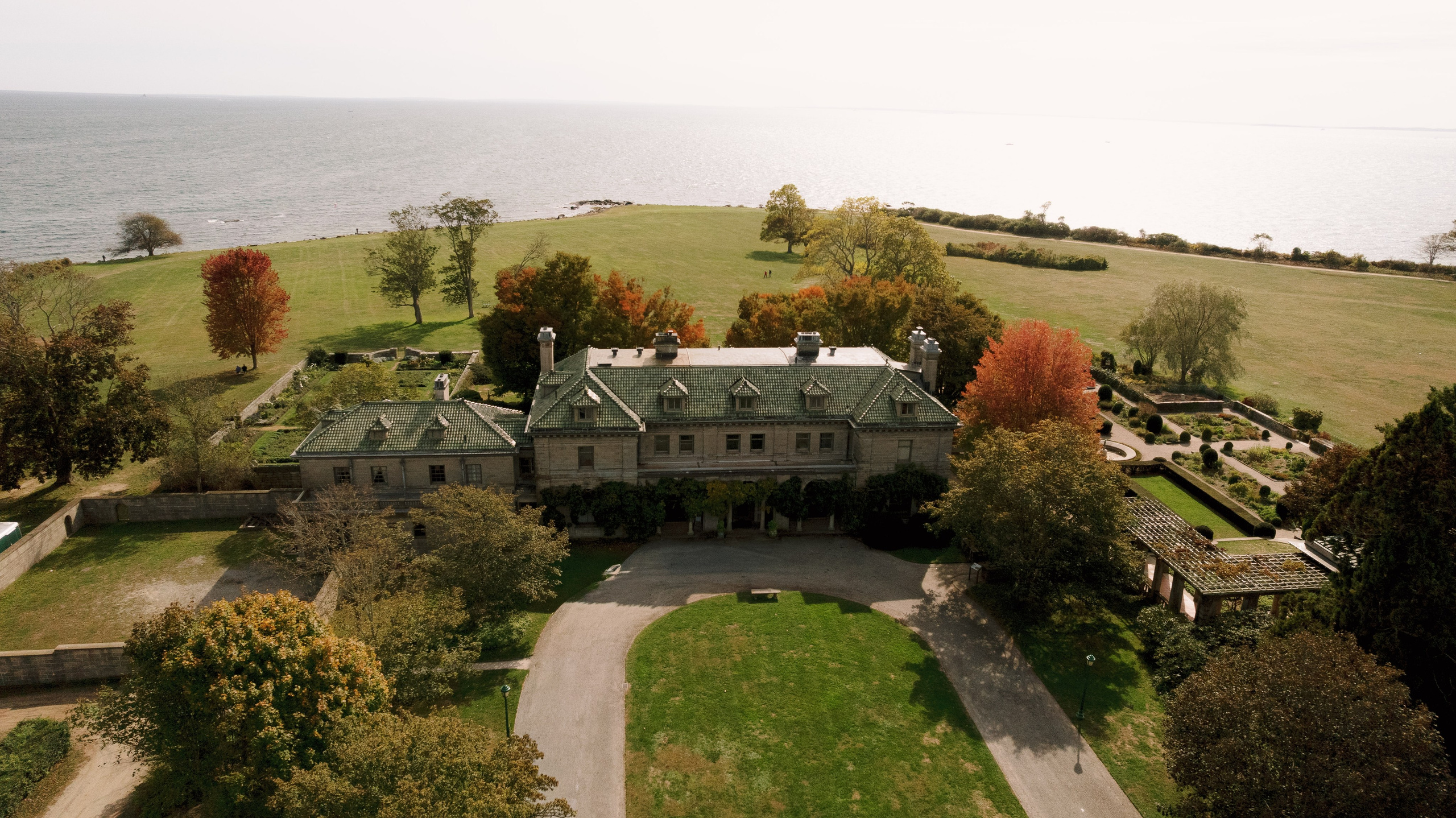 Yung & Cynia — Eolia Mansion Wedding. Rhode Island Wedding Photographer Tati Simpson