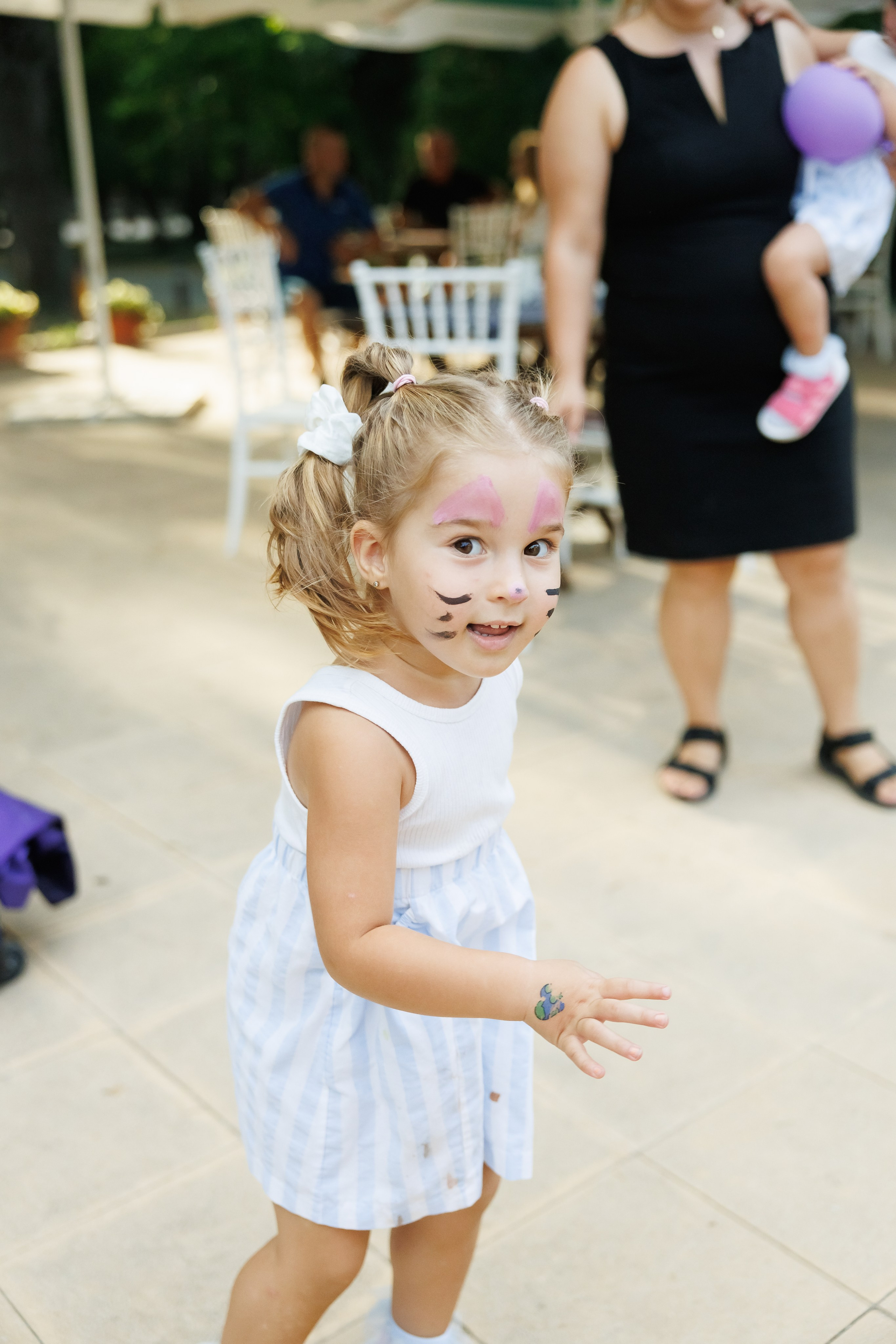 Честит 1 Рожден Ден. Фотограф Ирина Йотова