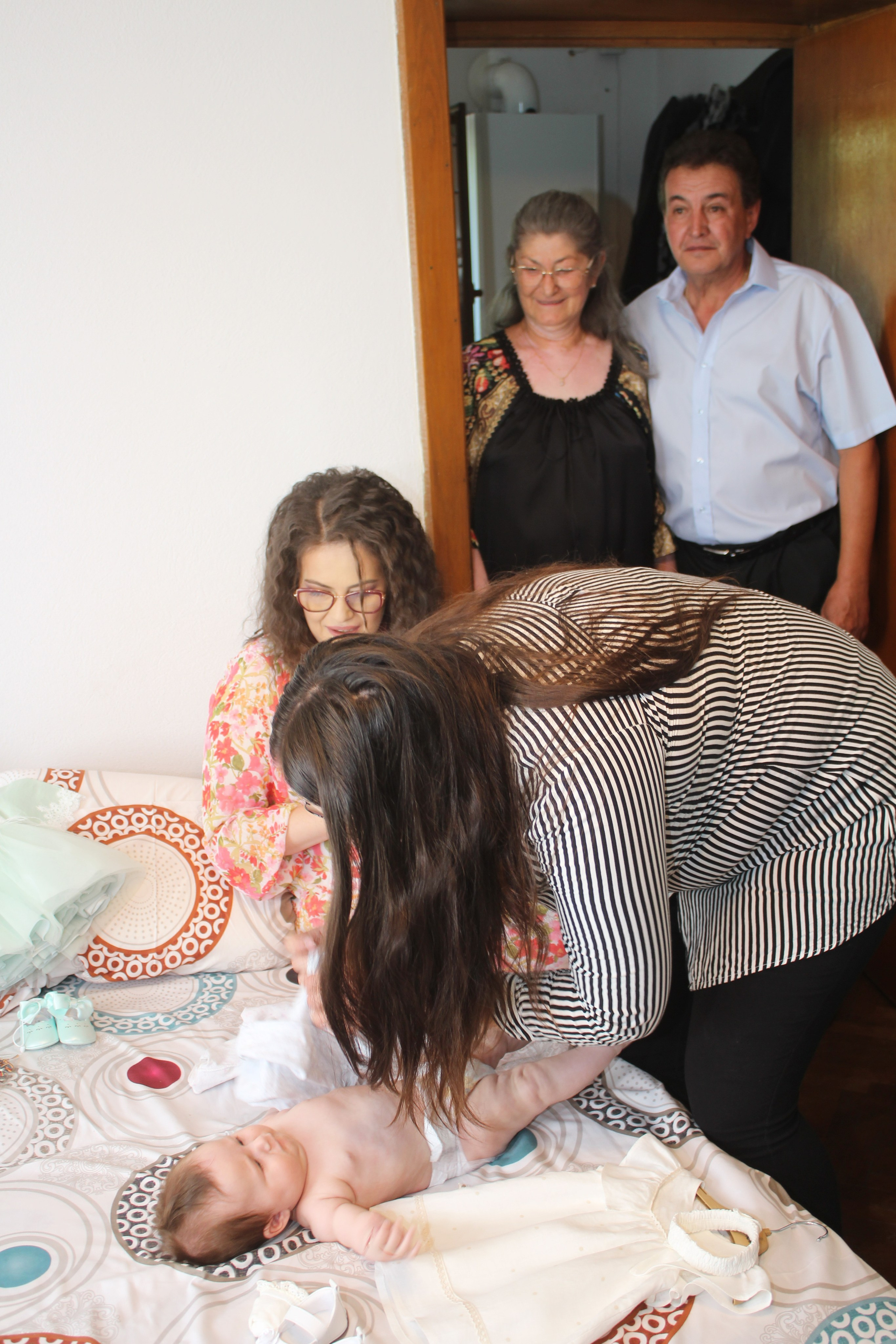 BYZO MEDIA. PETRU BYZO - family and children photographer in ROMANIA