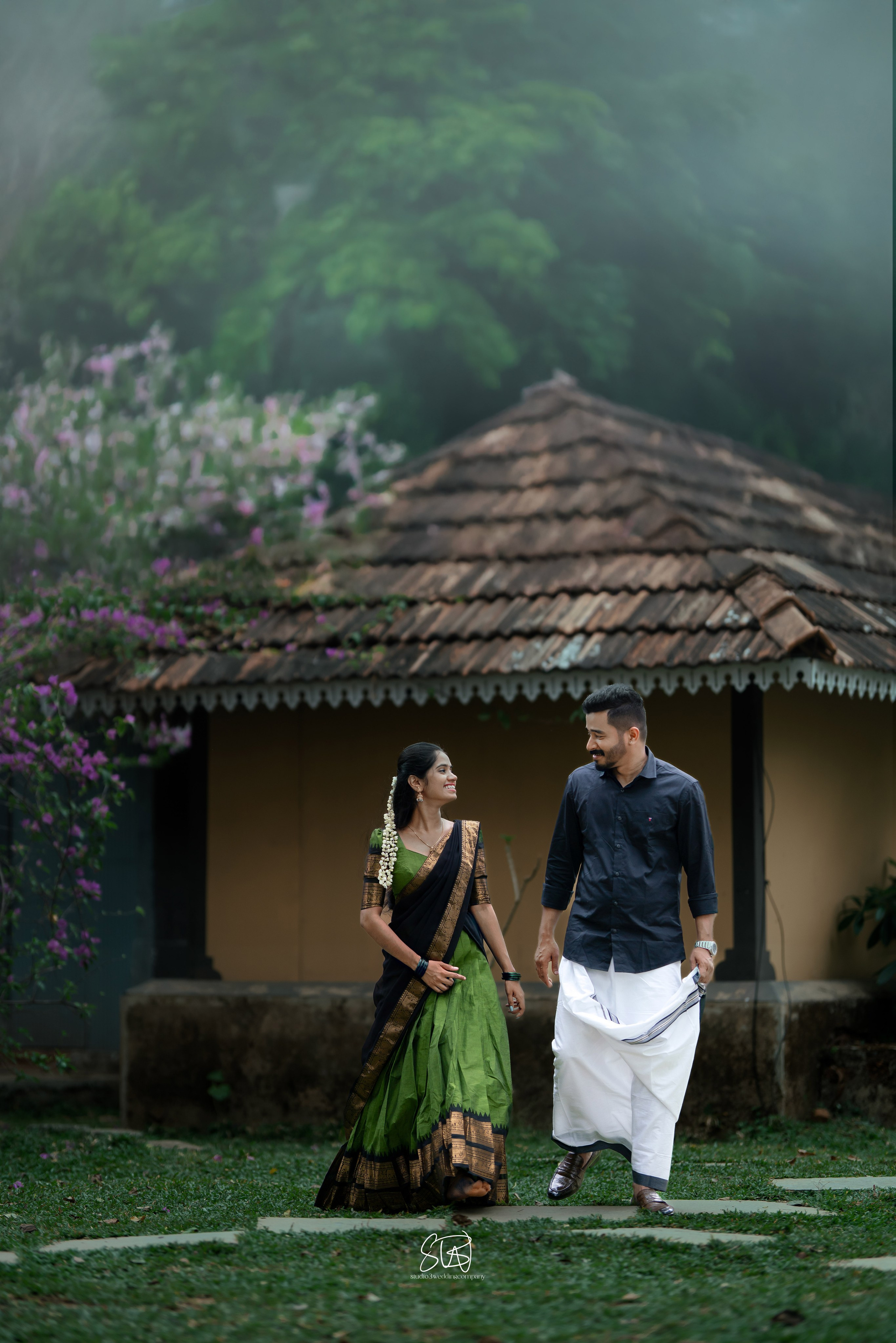 AJESH & ATHIRA TRADITIONAL PREWEDDING. STUDIO3WEDDINGCOMPANY