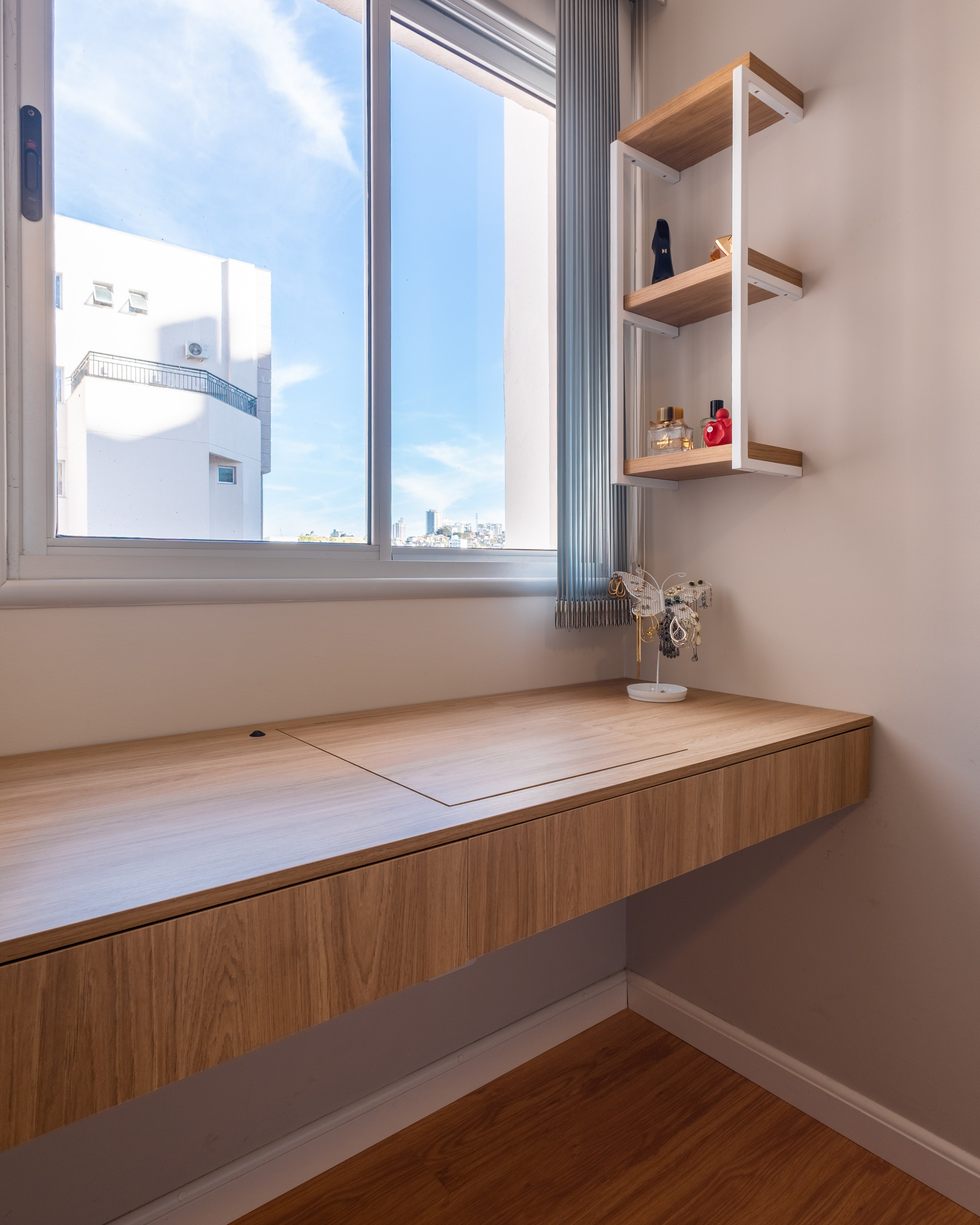 Penteadeira Marcenaria. Caio Almeida