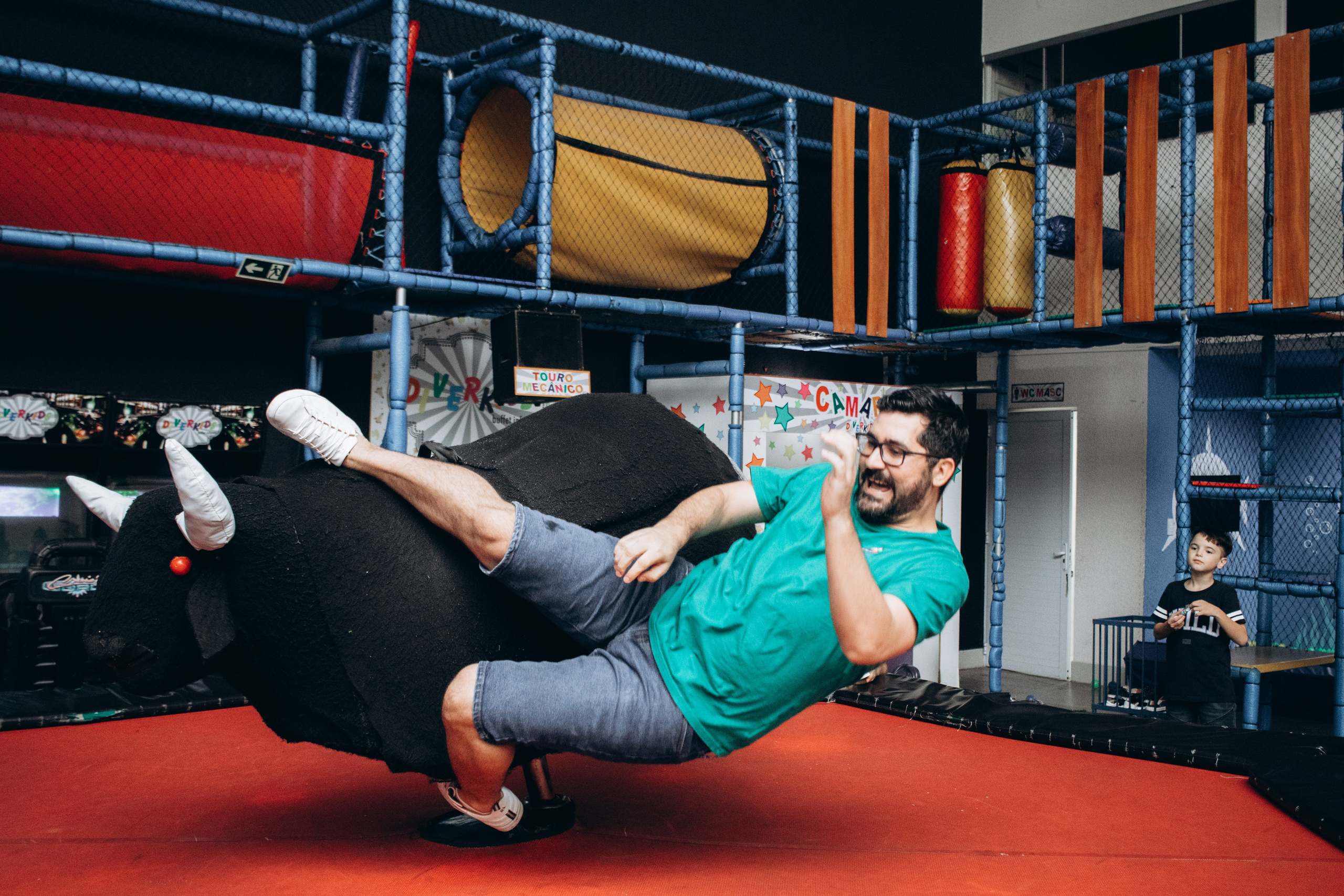 Alice — Aniversário 4 anos. Principal