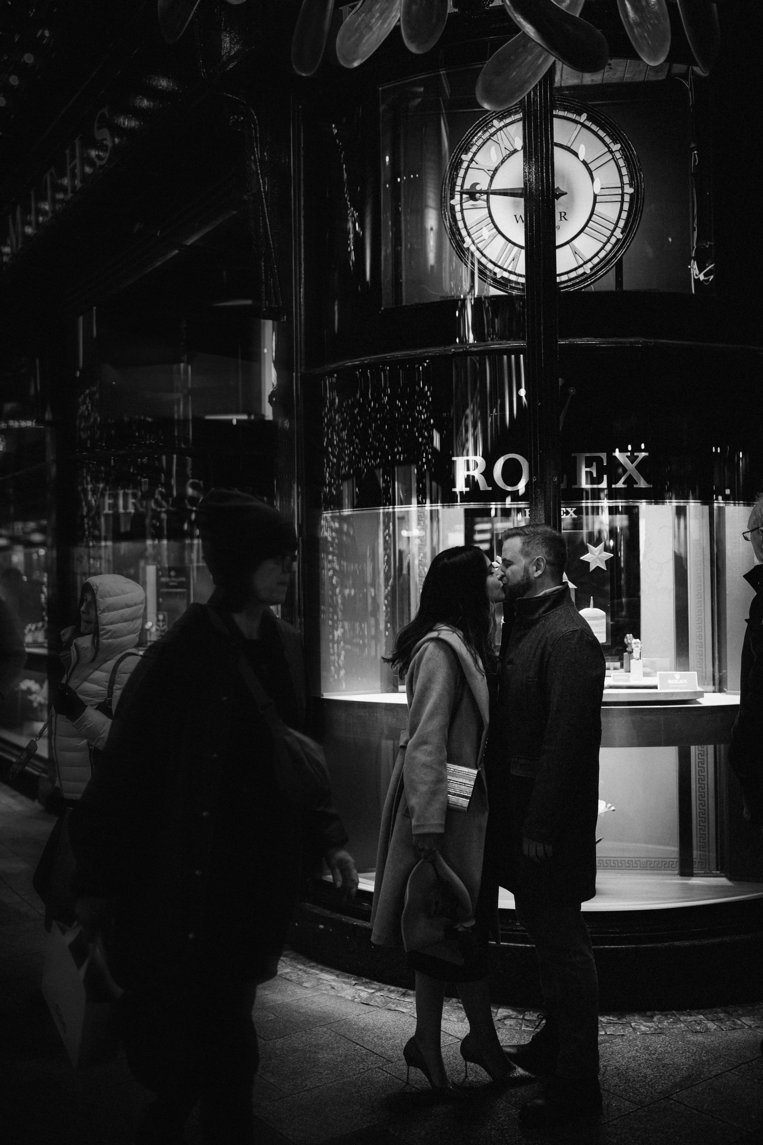 Romantic photoshoot in Dublin. Wedding & Family photographer in County Donegal and Dublin, Ireland