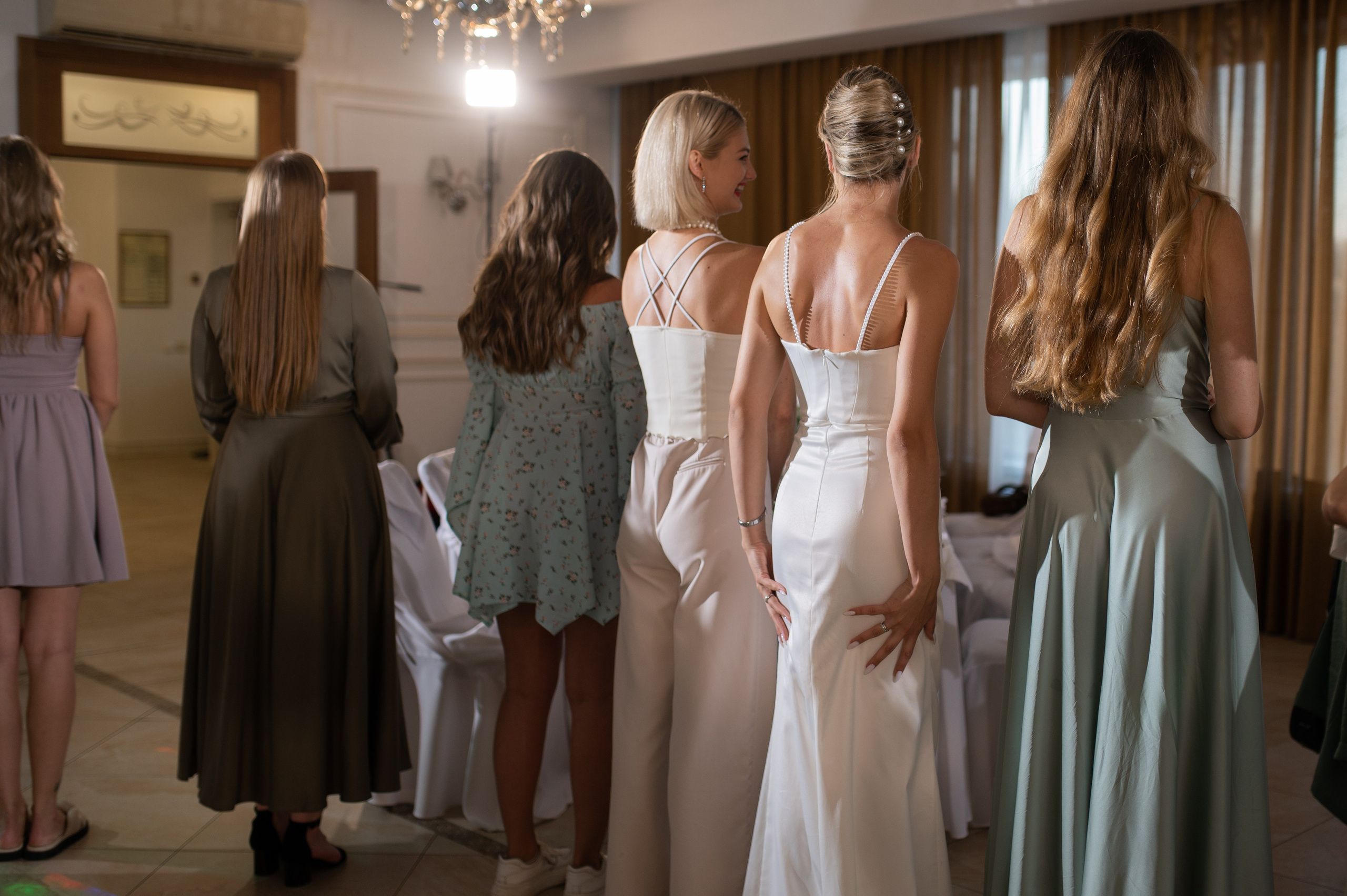 In your arms. Wedding and commercial photographer