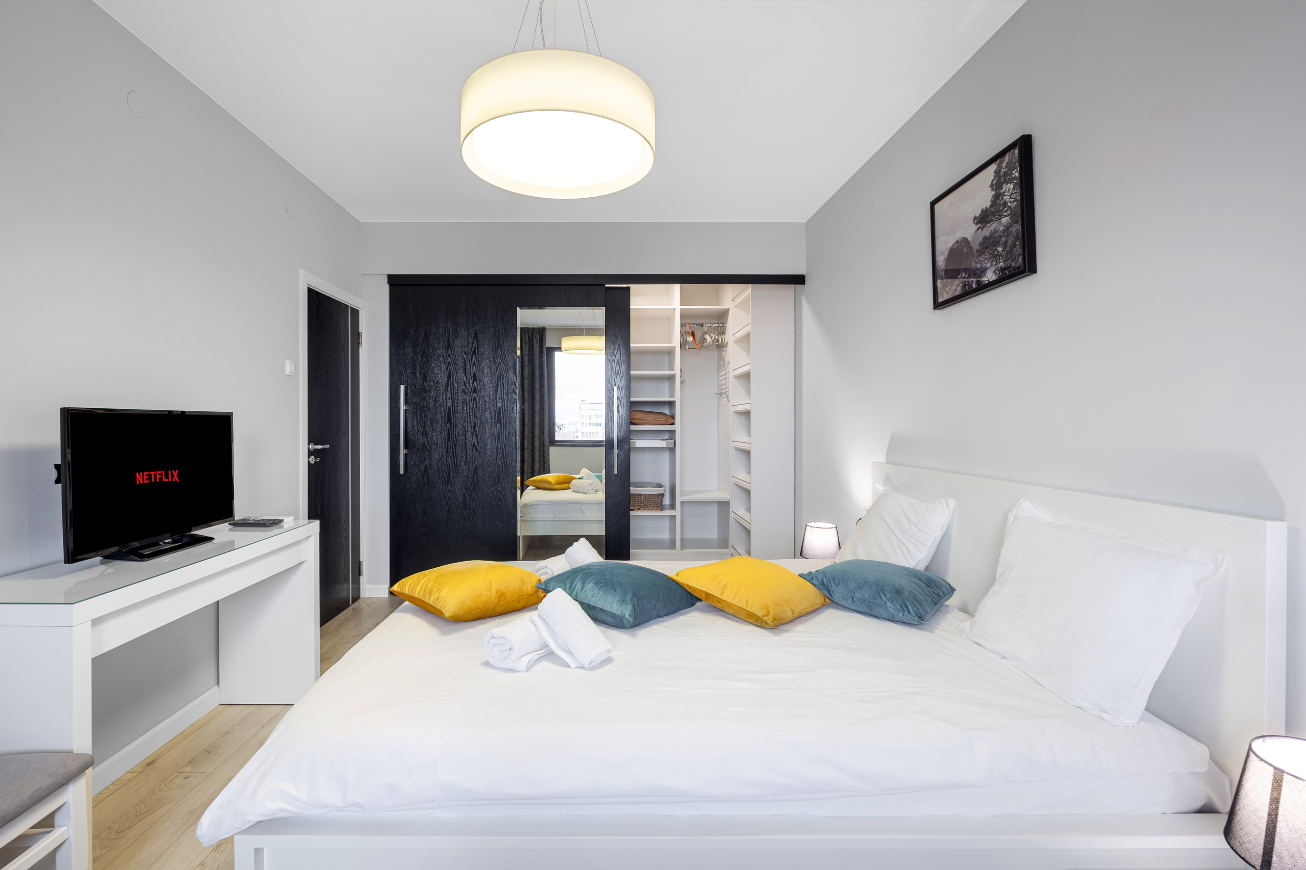 Апартамент за отдаване в Booking и Airbnb. Професионален фотограф в Пловдив и областта