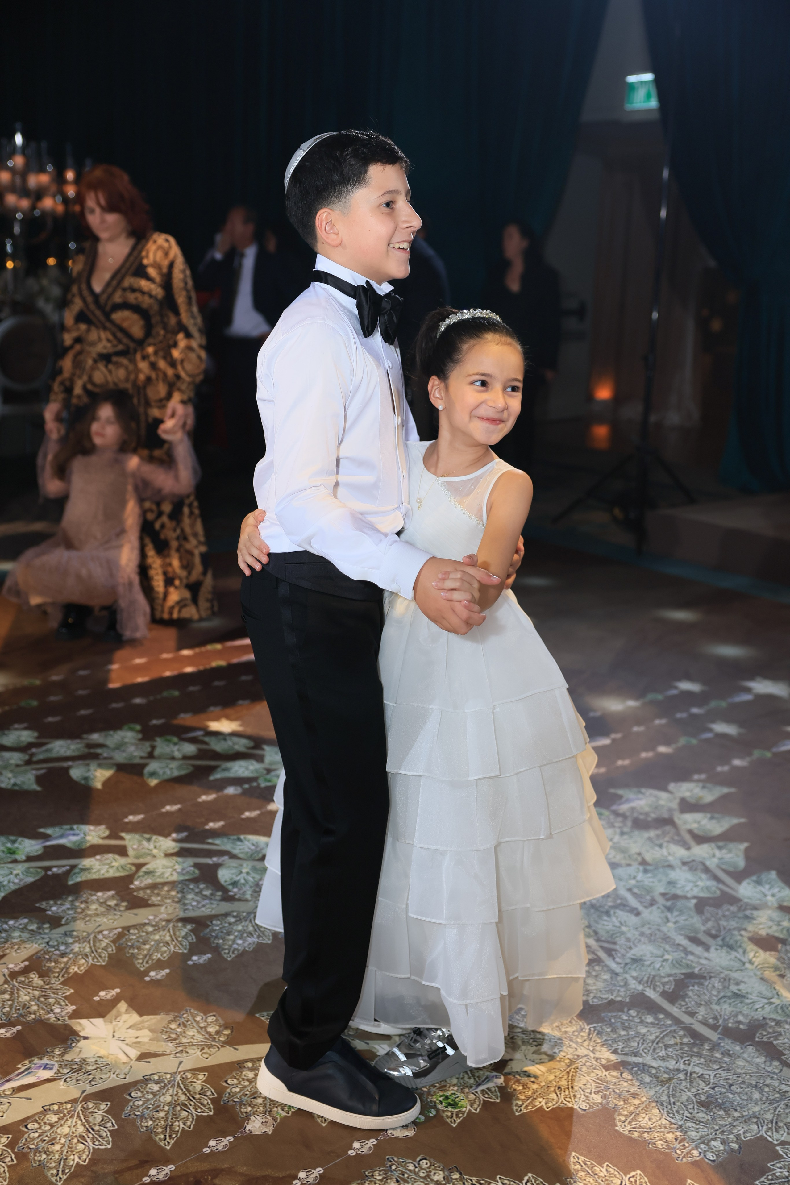 DANIEL. Фотографы на свадьбы и мероприятия Студия «Шалом»