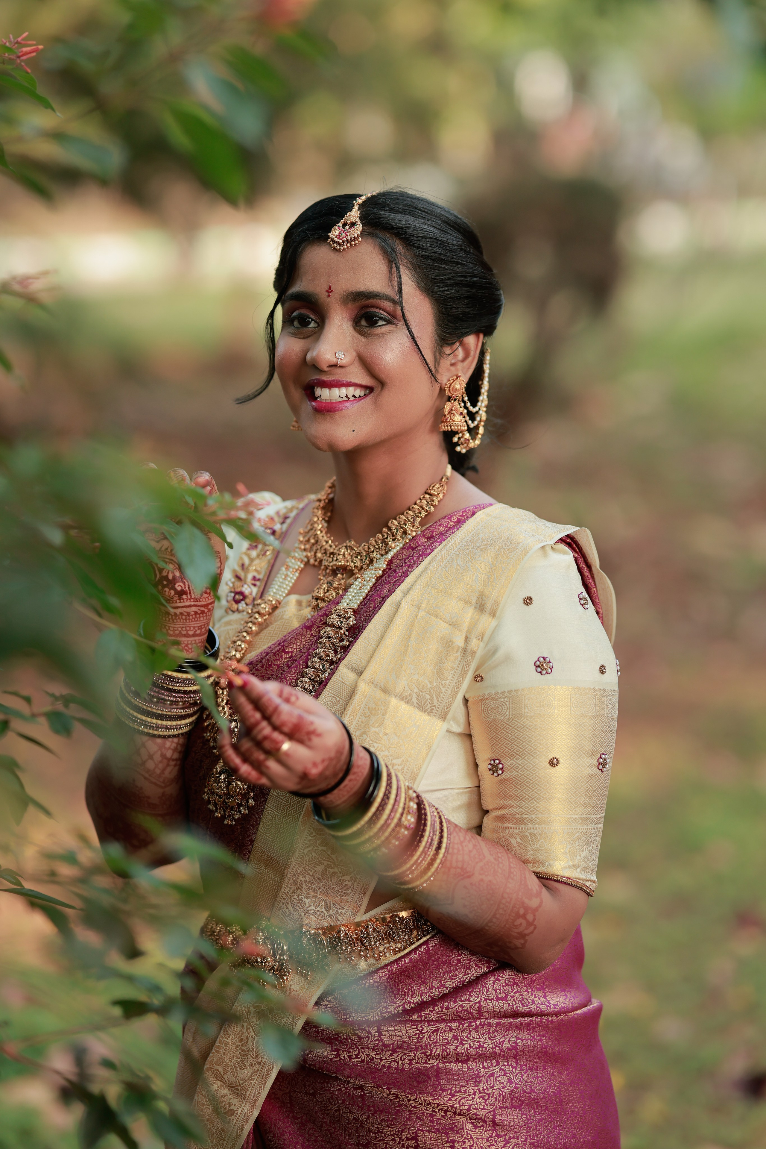 THANUJA X PRAVEEN. The Light Story | Wedding Photography in Mysuru, Karnataka