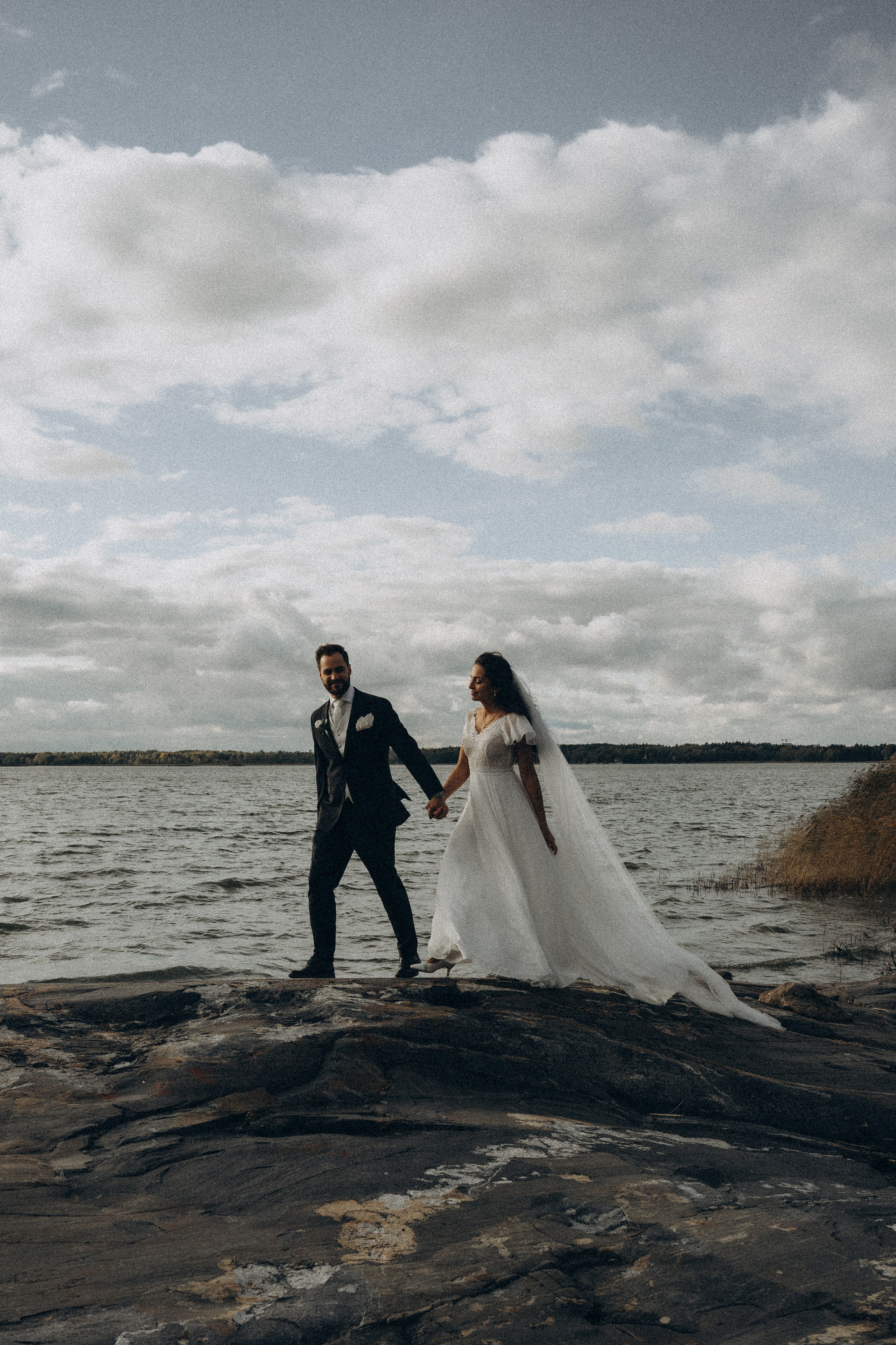 W&S. Wedding and potrait photographer in Helsinki Vickan O
