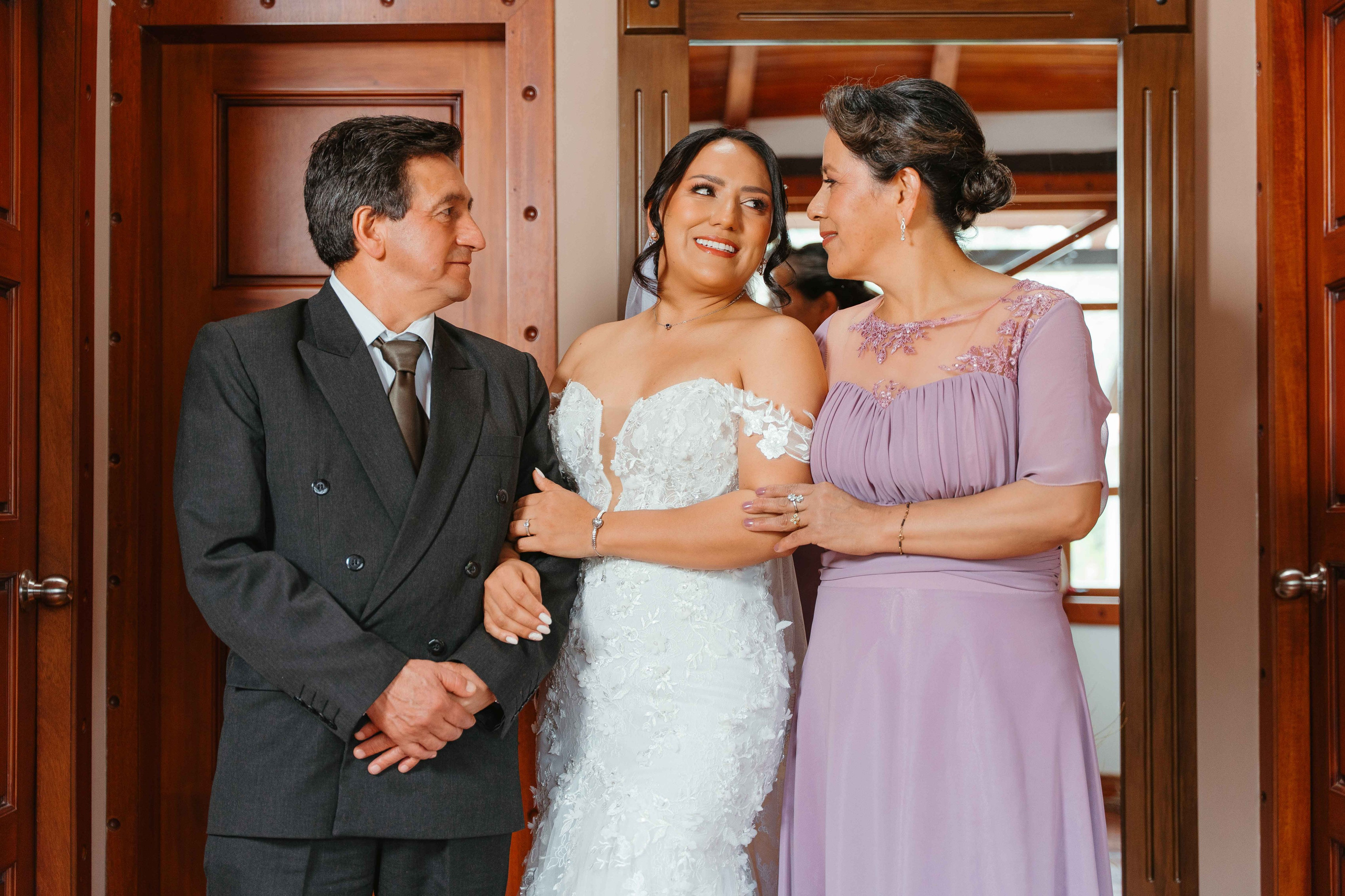 Karol y Jairon. Fotógrafo de bodas en Loja Ecuador | Piero Alvarez PH