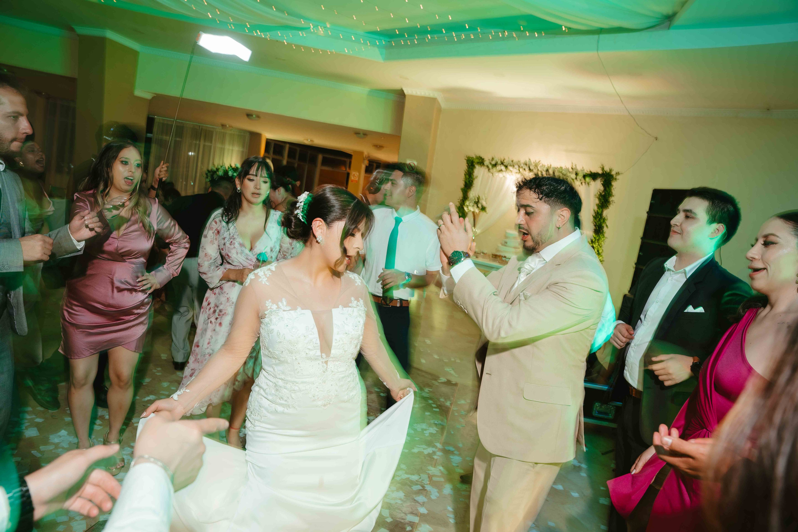 Boda de Kelvin y Yari en Loja | Fotografía y Filmación por Piero Alvarez. Fotógrafo de bodas en Loja Ecuador | Piero Alvarez PH