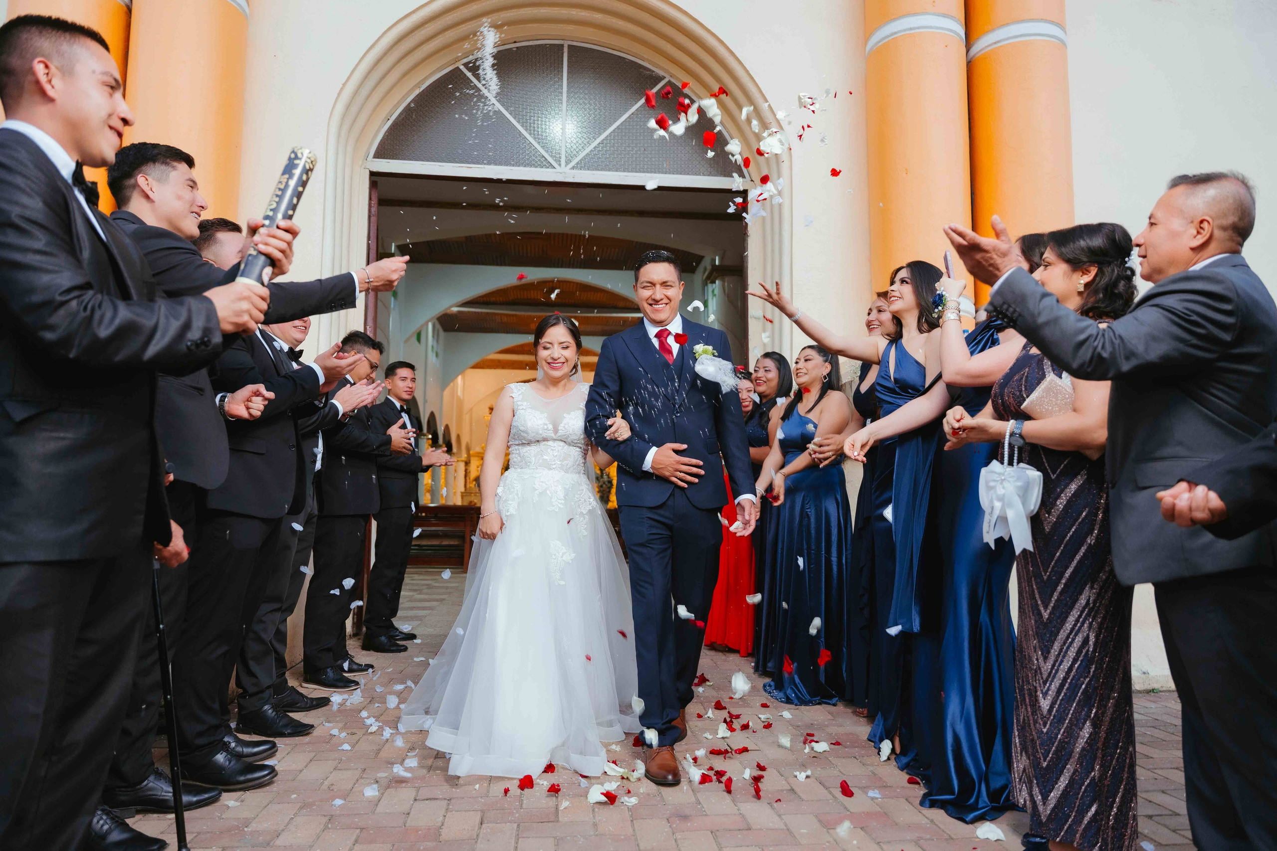 Jennifer y Vladimir. Fotógrafo de bodas en Loja Ecuador | Piero Alvarez PH
