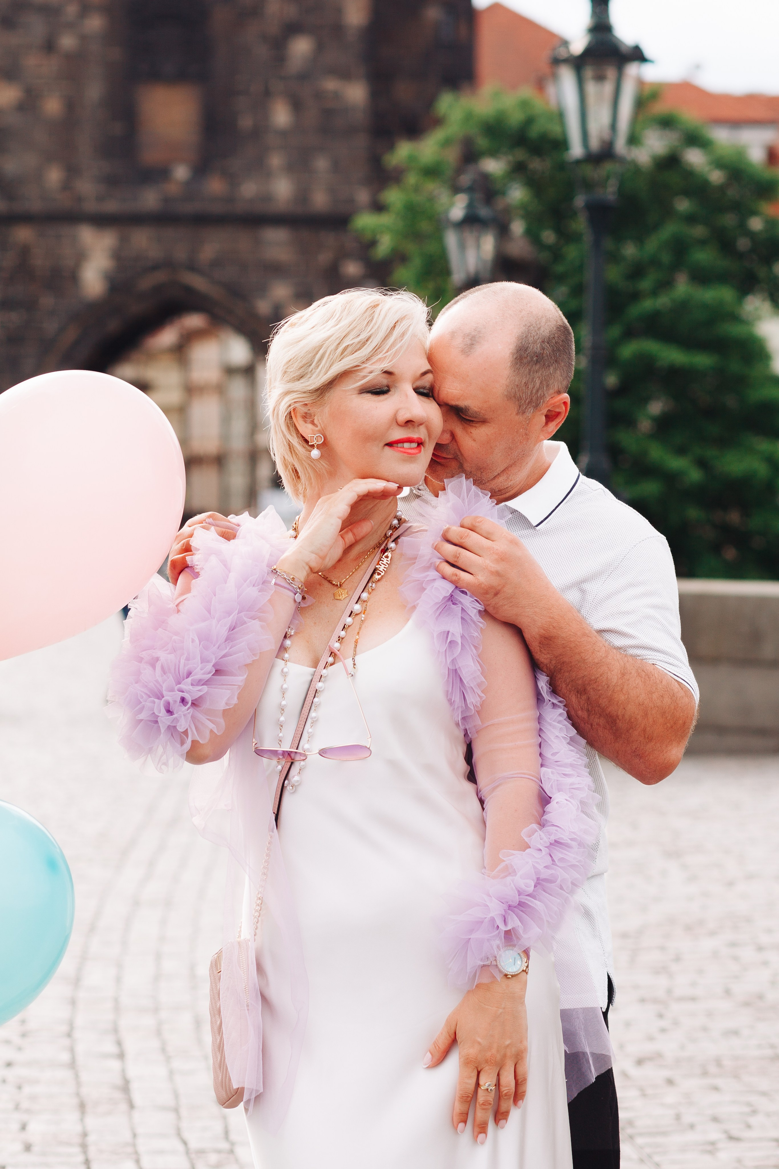 Kate. Photographer in Prague for tourists