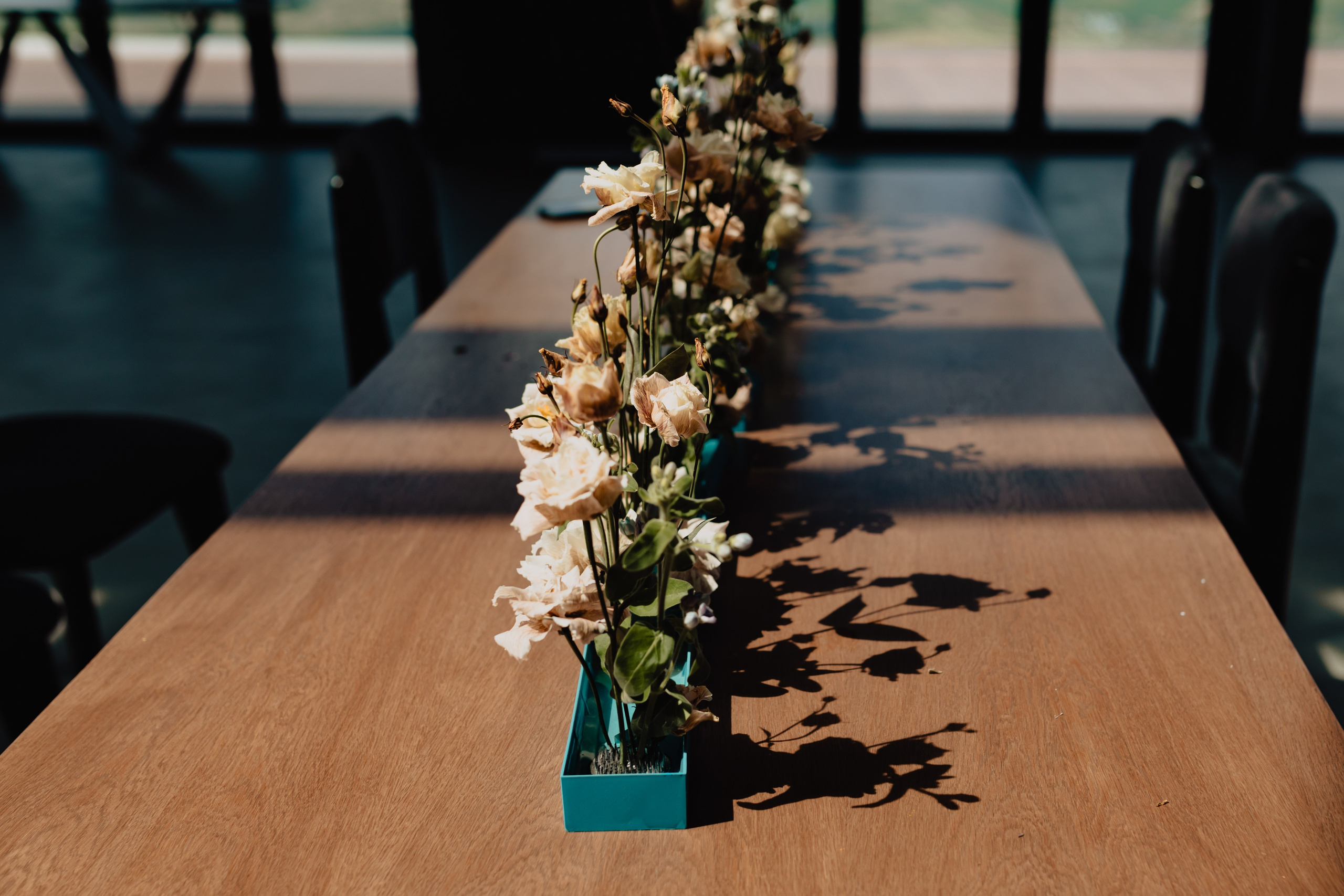 Styled shot at The Barn, Cluj. Fotograf de nunta — documenting your love story with a touch of editorial — wedding photographer