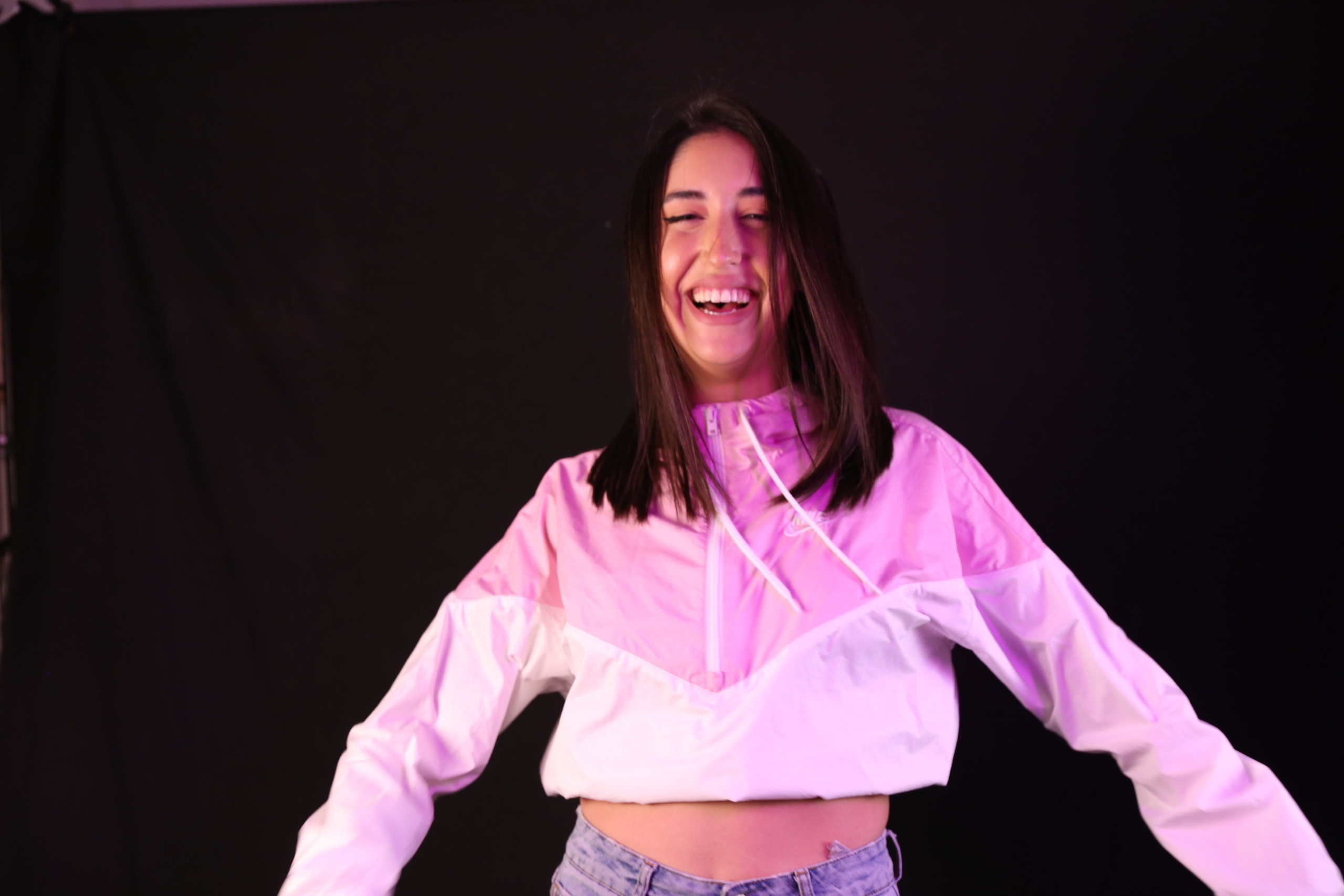 צילומי סטודיו ודוגמנות. יותם שחר צילום ועריכה