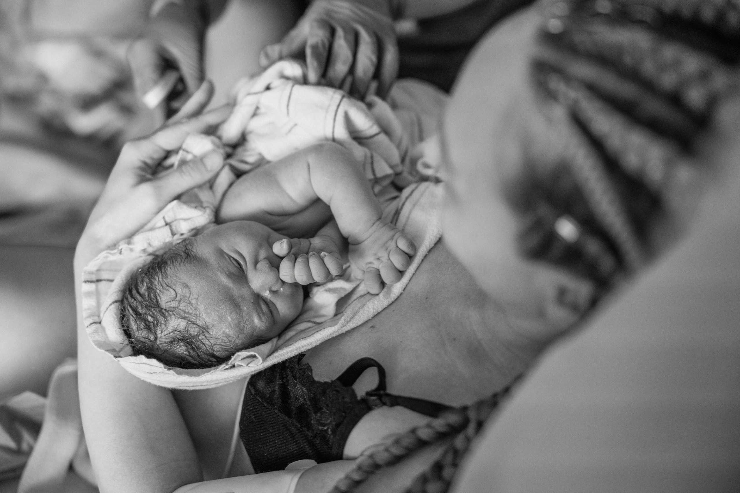 Hospital Birth Photography. Alisa Tant — Family and newborn photographer Bucks County, Montgomery county, Philadelphia, NJ