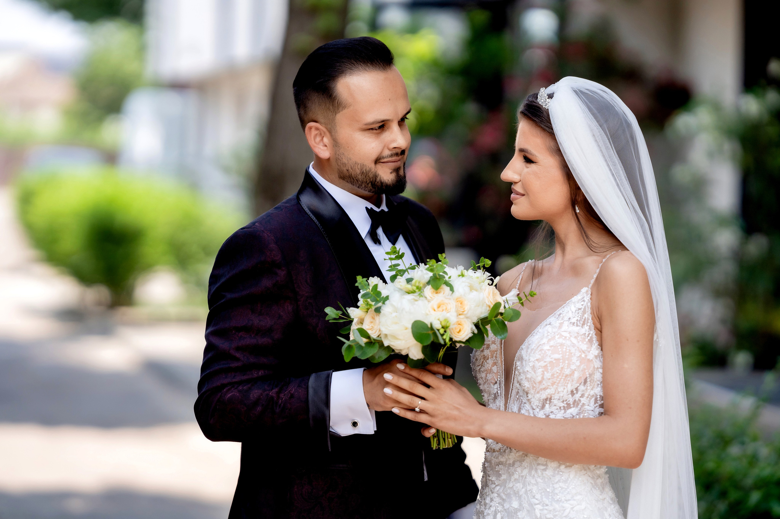 Laura si Felix - Nunta la Domeniile Saftica. Fotografi de nunta in Bucuresti, Iulia si Stefan Ovidiu