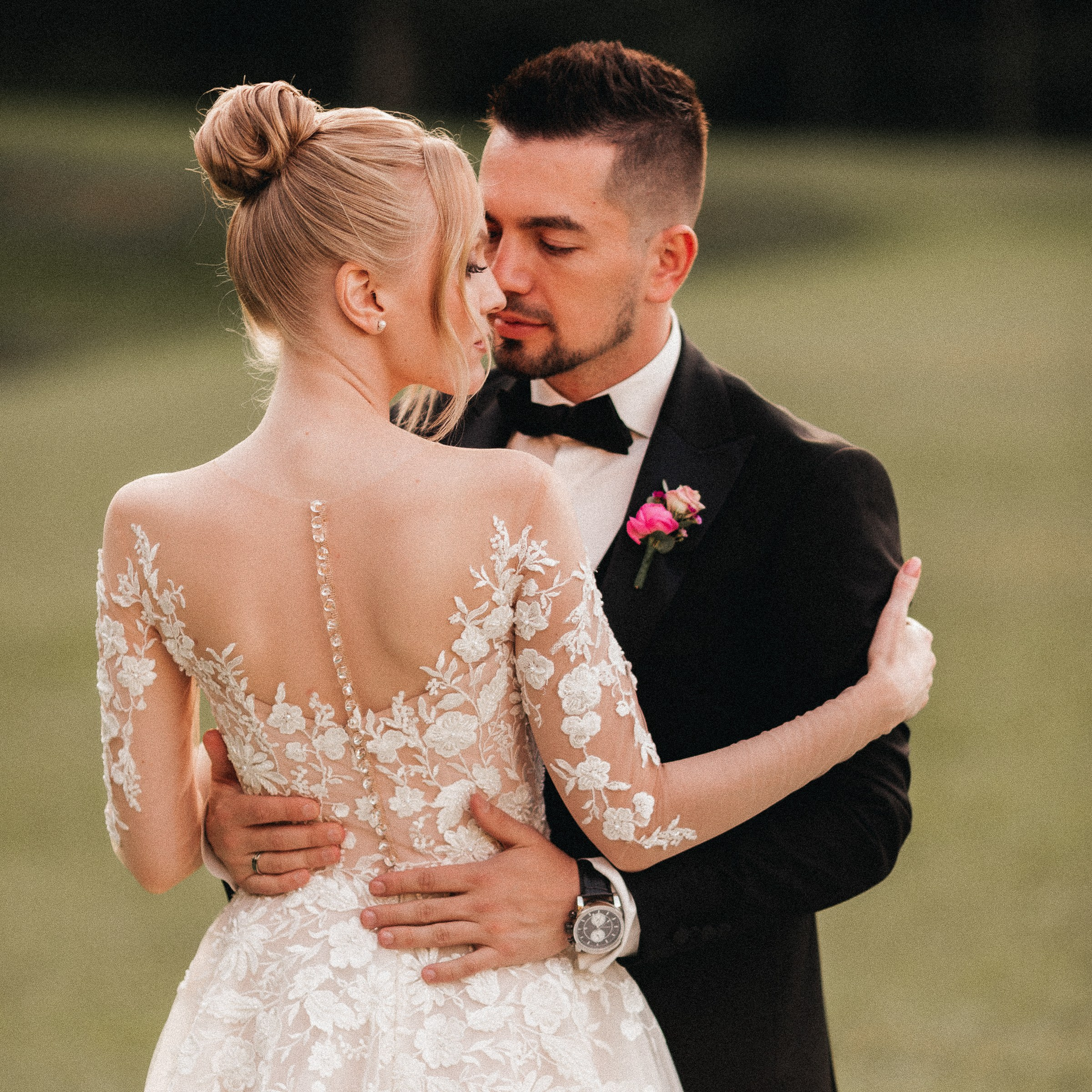 Araz & Daria. Destination wedding and fashion photographer in Riga Igor Davidovich