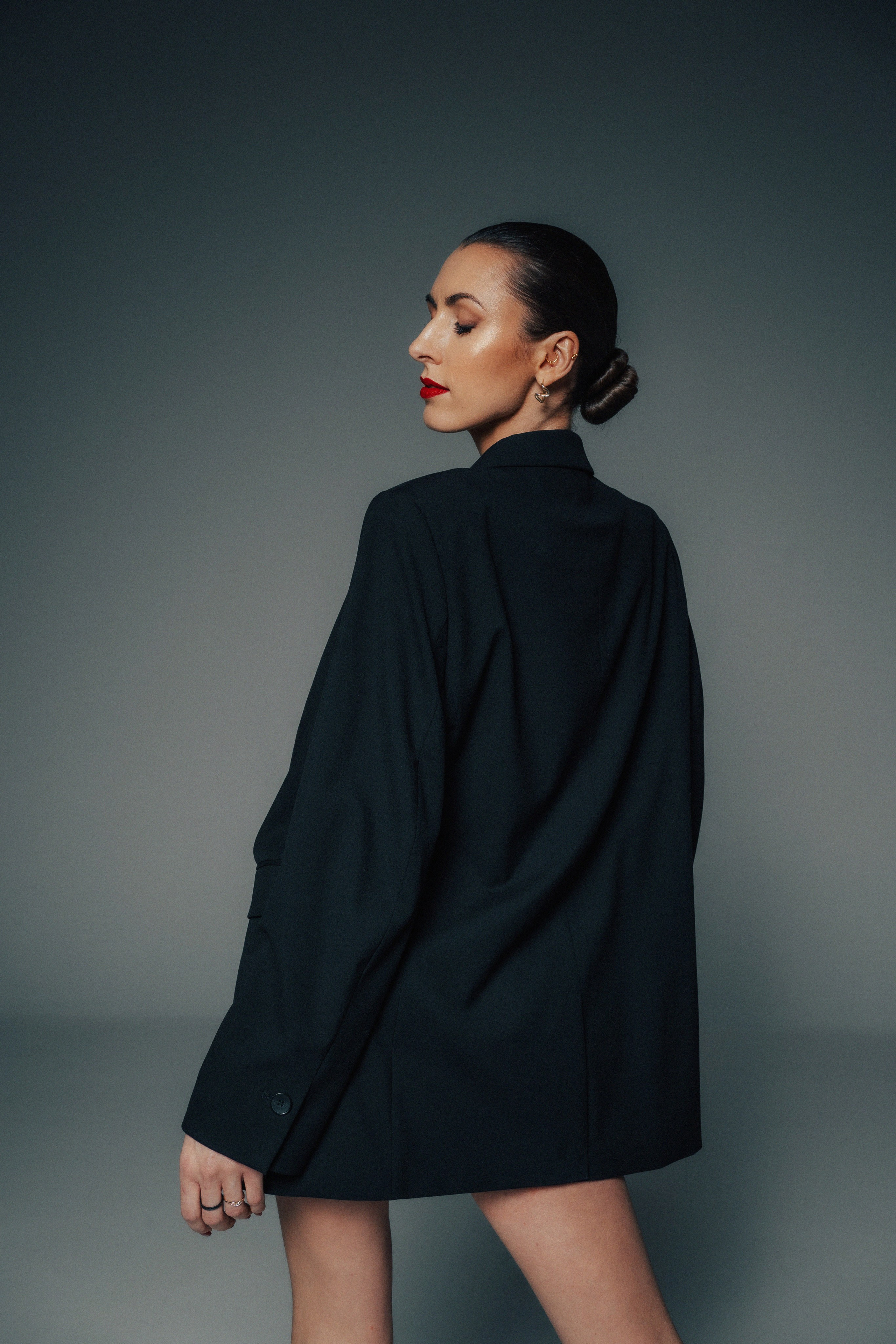 Sieviešu fotogrāfe Nadja Kraukle